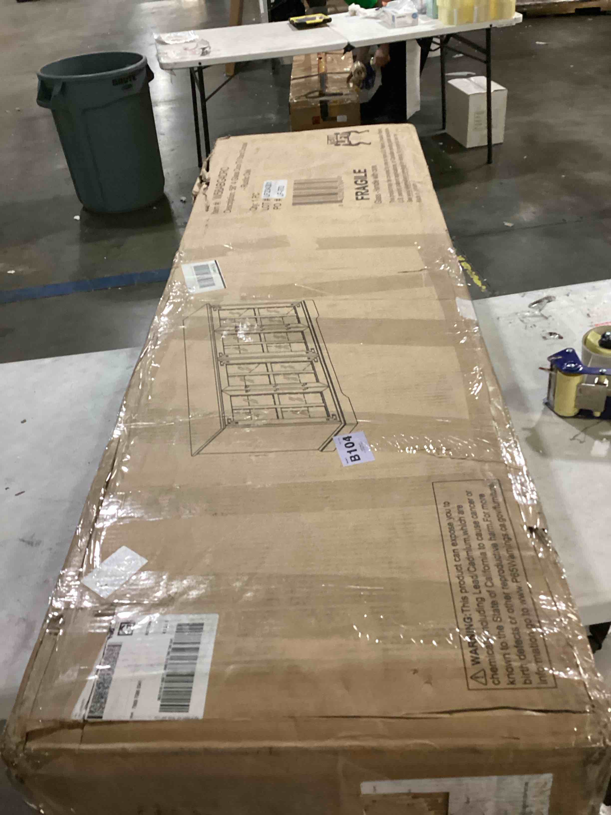 https://s3.amazonaws.com/lotting-images-prod/bidfta/ORG5788678_1712072742925.jpeg