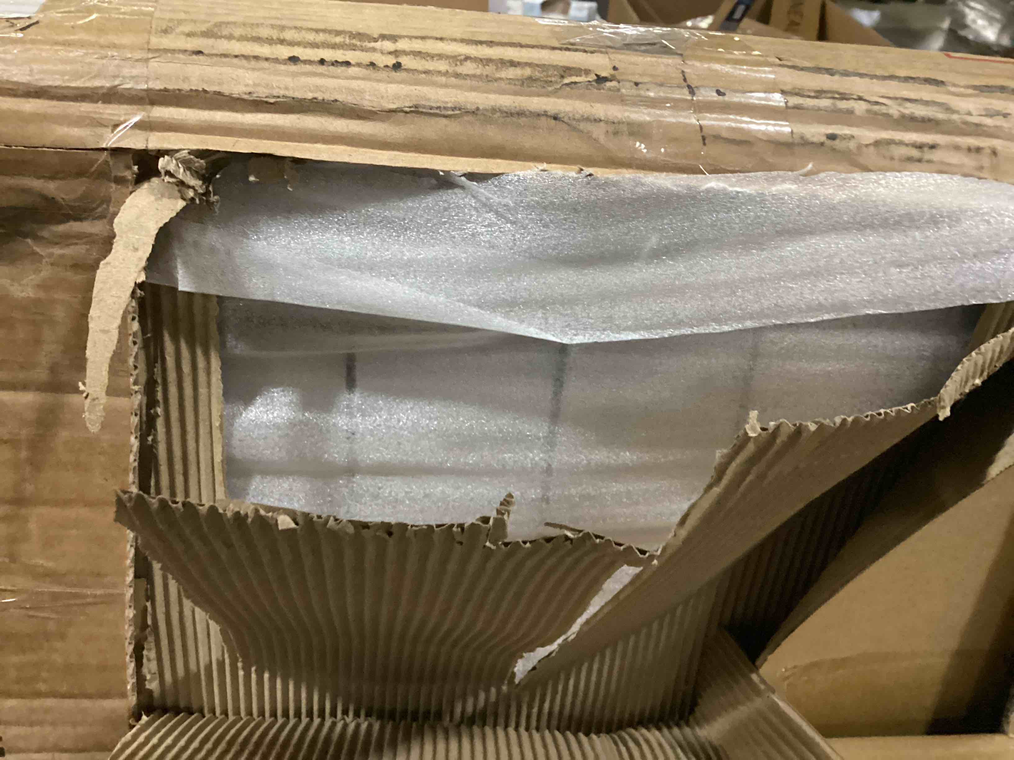 https://s3.amazonaws.com/lotting-images-prod/bidfta/ORG5790068_1714478176566.jpeg