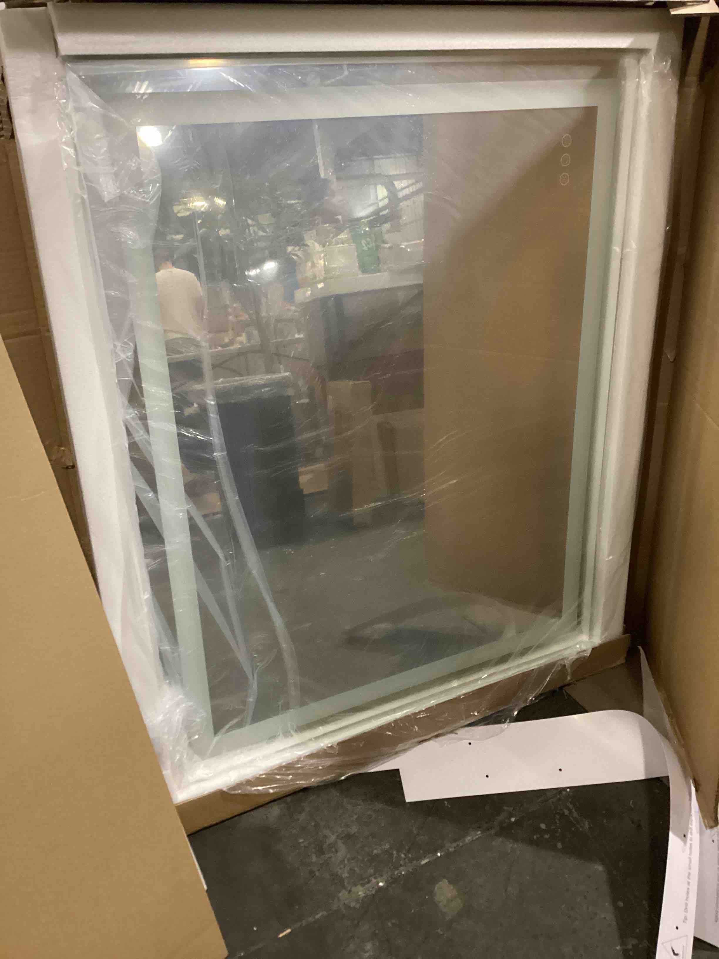 https://s3.amazonaws.com/lotting-images-prod/bidfta/ORG5791078_1714413045741.jpeg