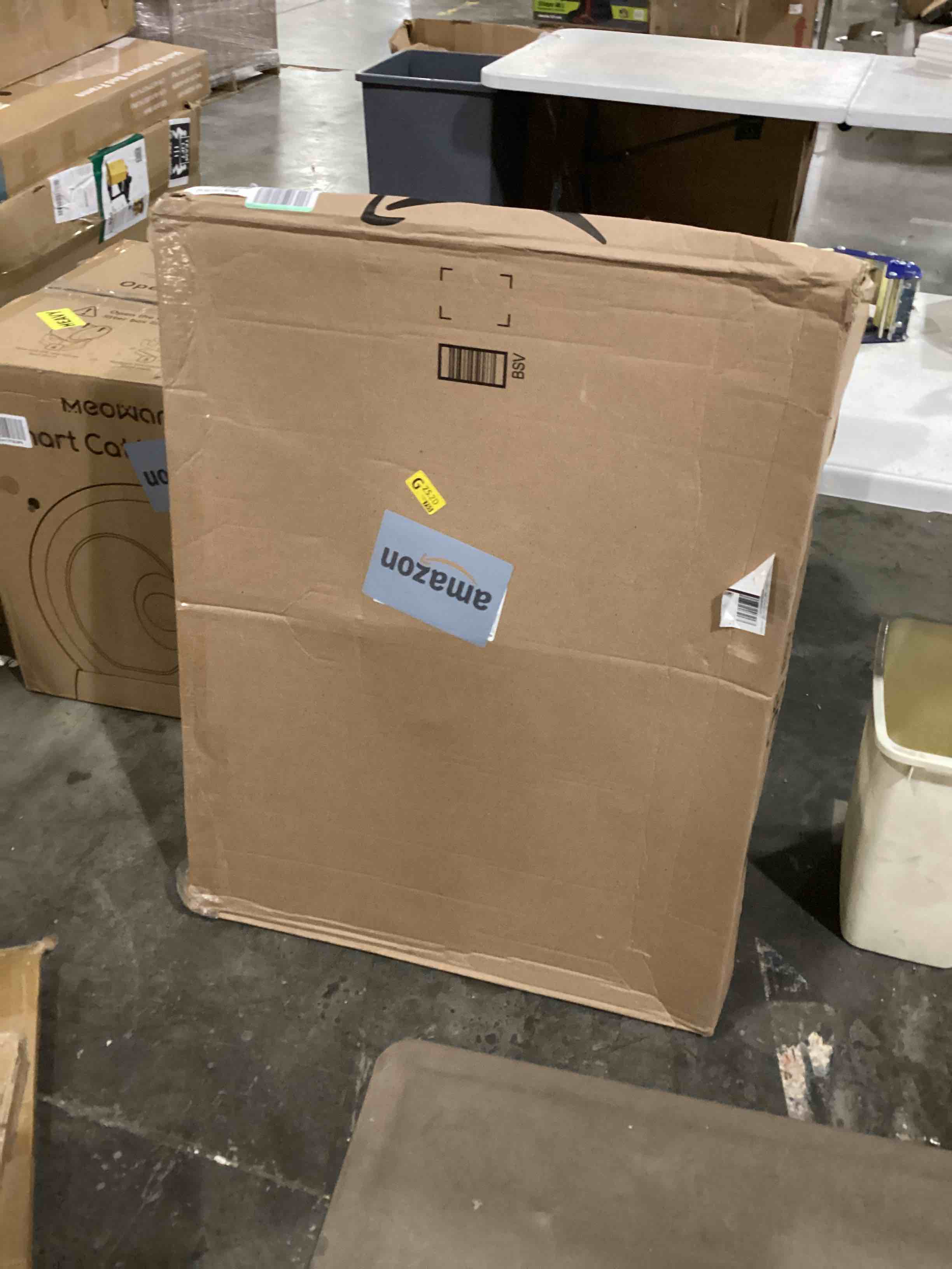 https://s3.amazonaws.com/lotting-images-prod/bidfta/ORG5791084_1714416045902.jpeg