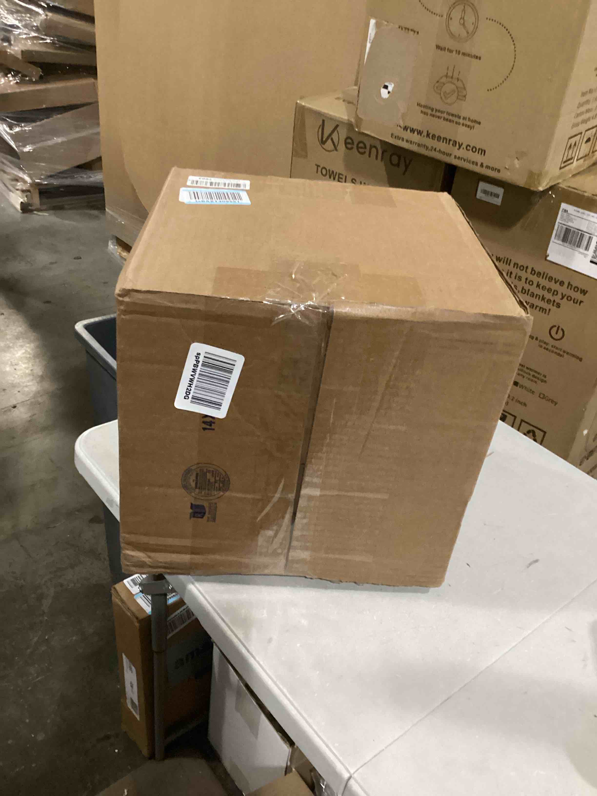 https://s3.amazonaws.com/lotting-images-prod/bidfta/ORG5791550_1715007751698.jpeg