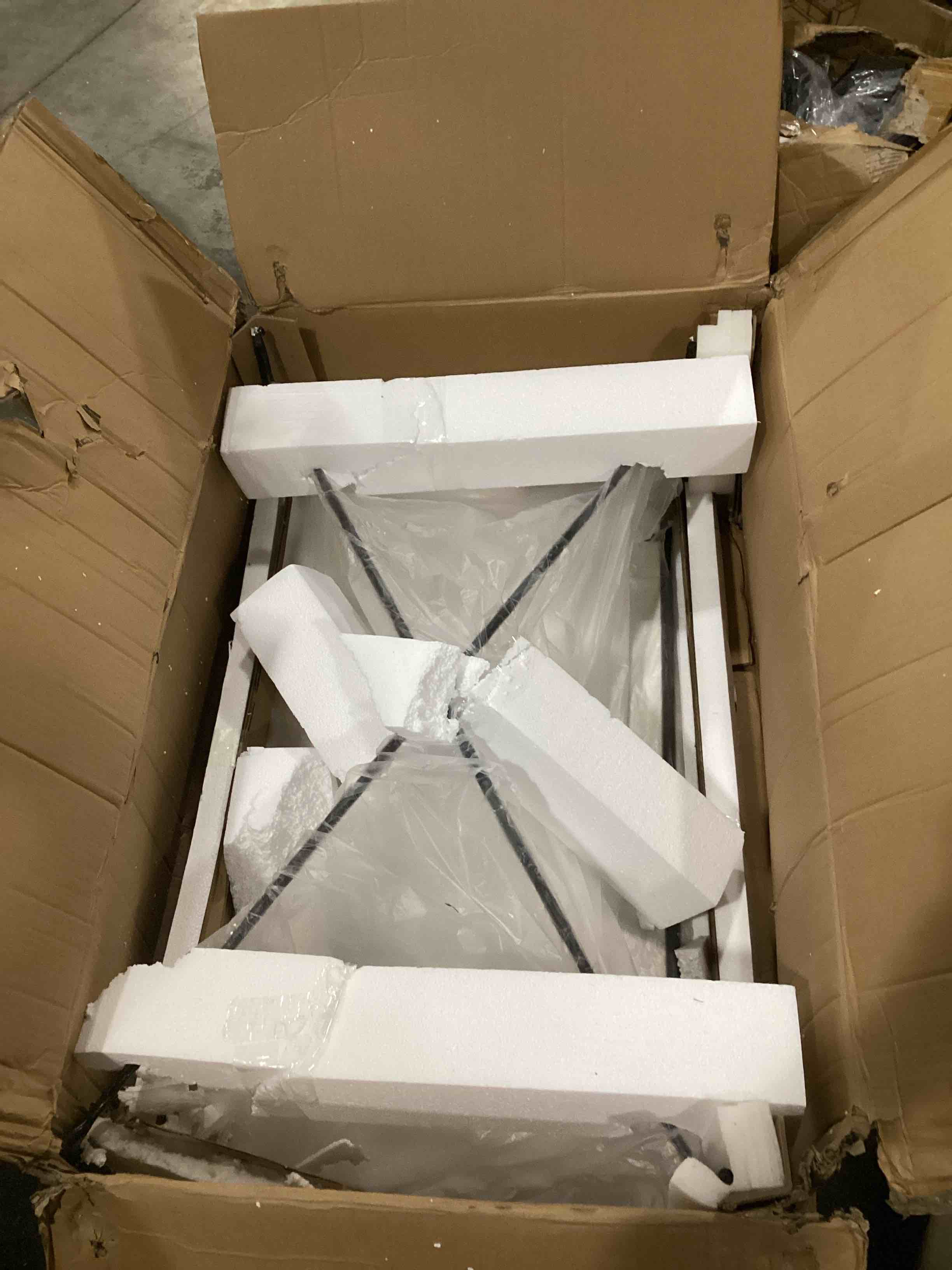 https://s3.amazonaws.com/lotting-images-prod/bidfta/ORG5791897_1715687445016.jpeg