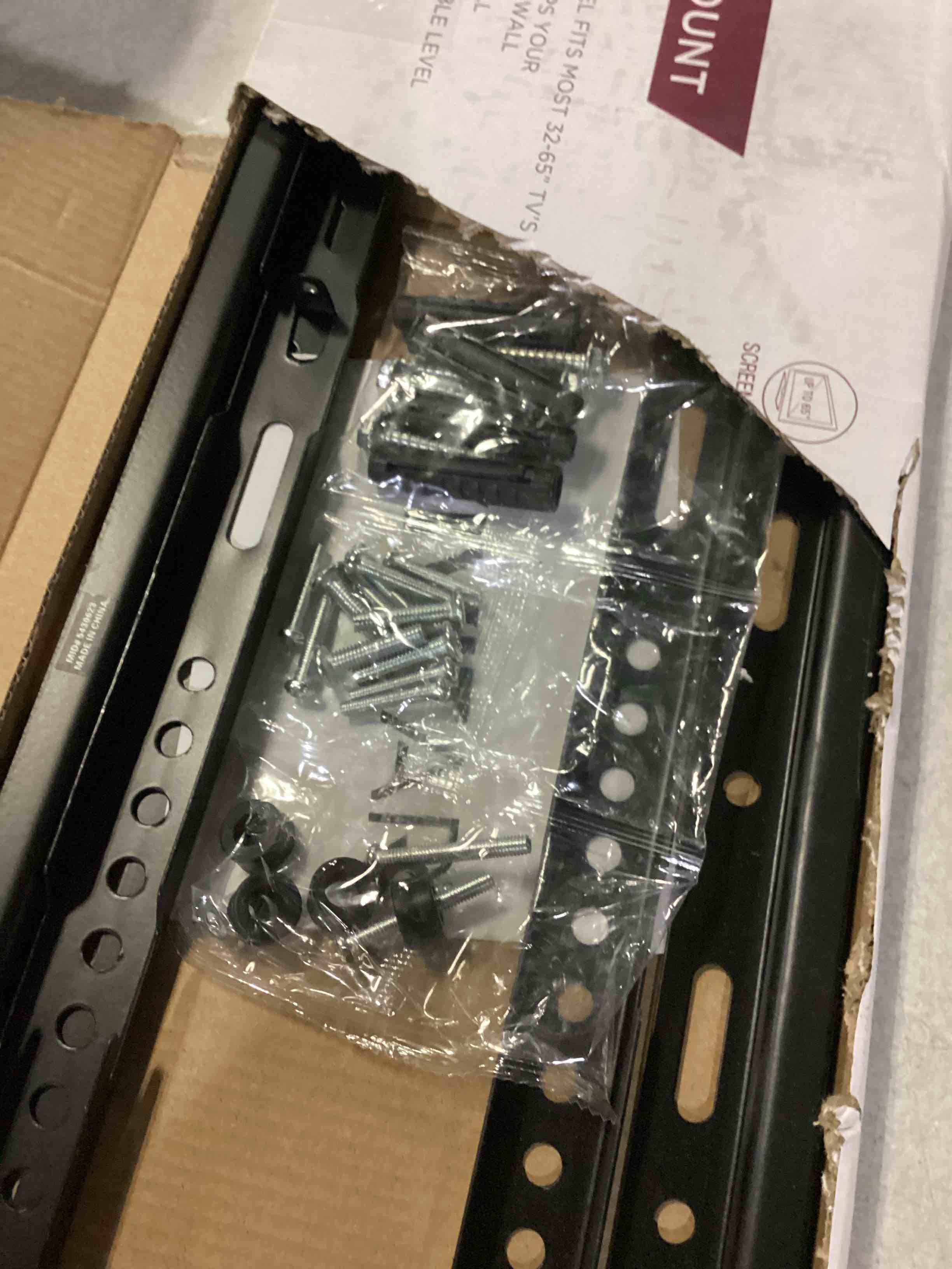 https://s3.amazonaws.com/lotting-images-prod/bidfta/ORG5793341_1725453153208.jpeg