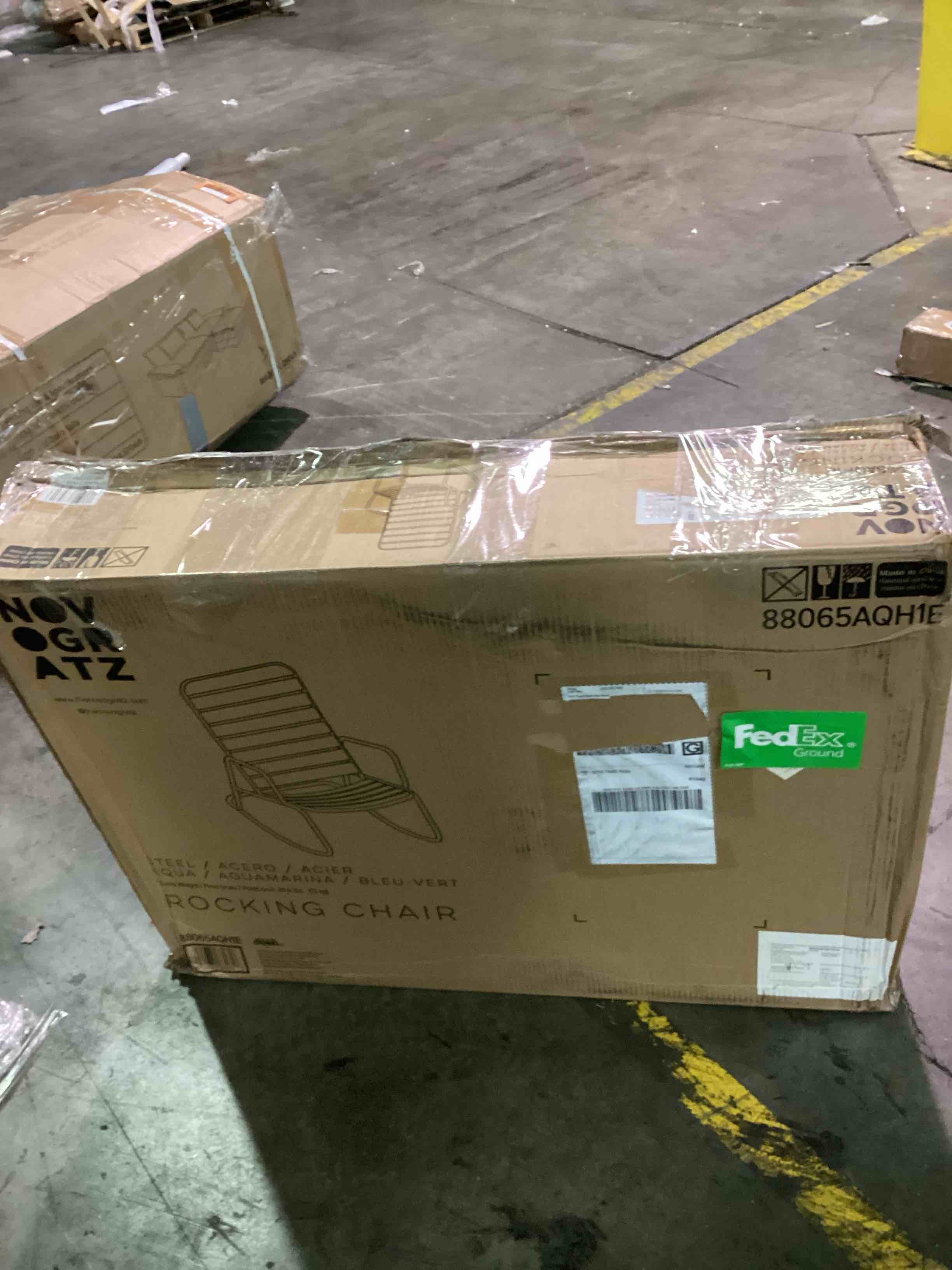 https://s3.amazonaws.com/lotting-images-prod/bidfta/ORG5793464_1723657399952.jpeg