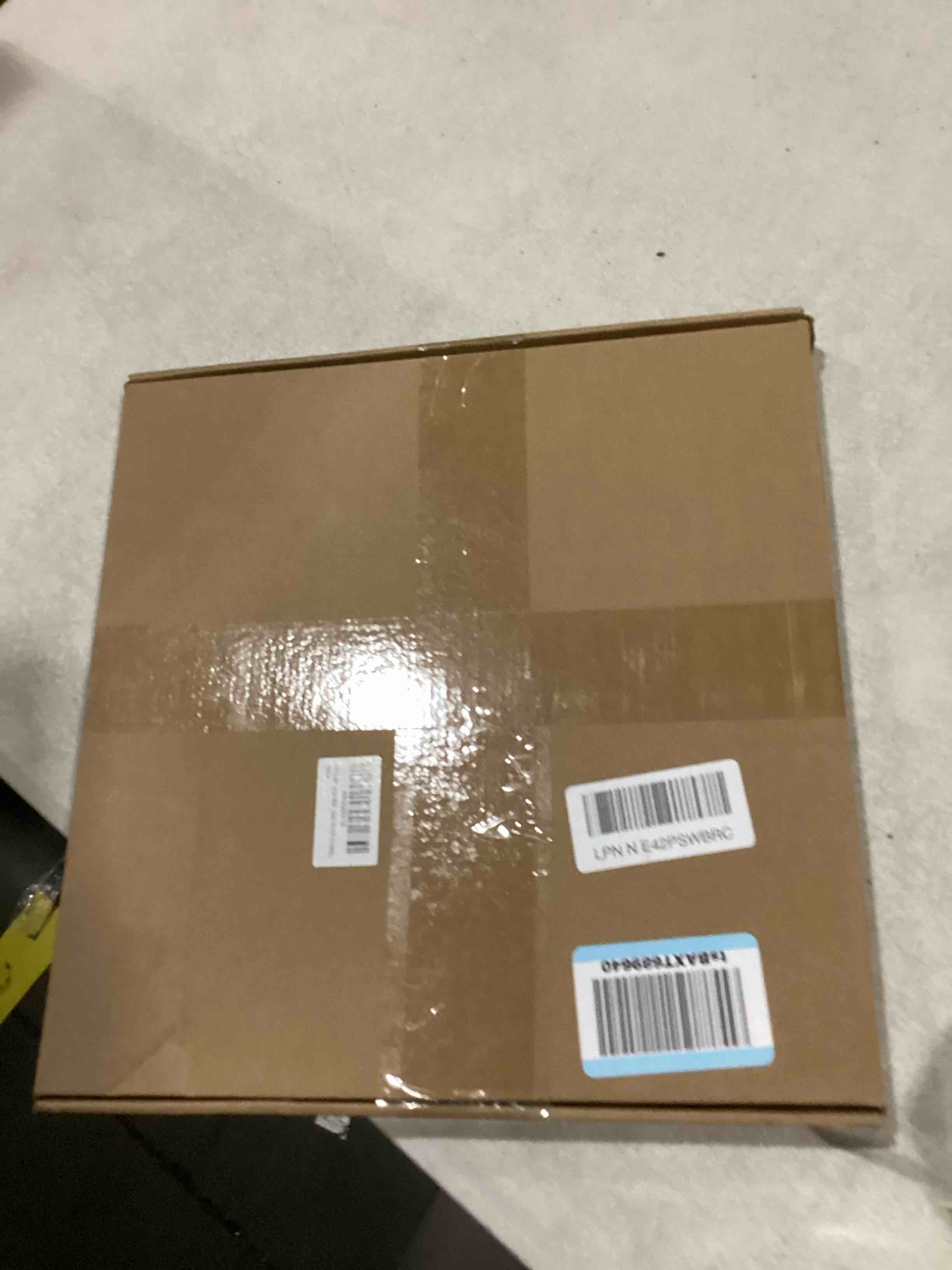 https://s3.amazonaws.com/lotting-images-prod/bidfta/ORG5793529_1723743240636.jpeg