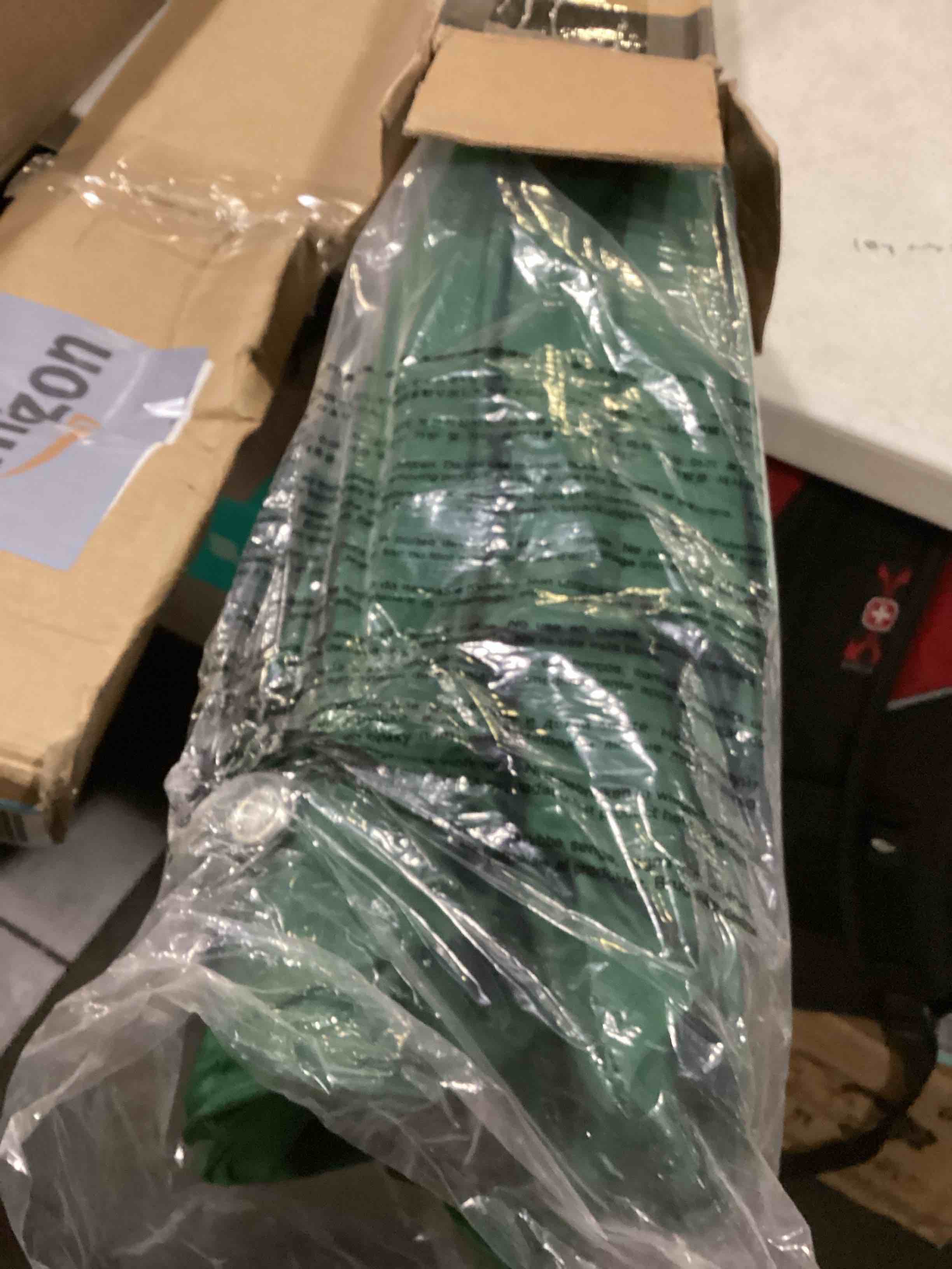 https://s3.amazonaws.com/lotting-images-prod/bidfta/ORG5793759_1724152303391.jpeg