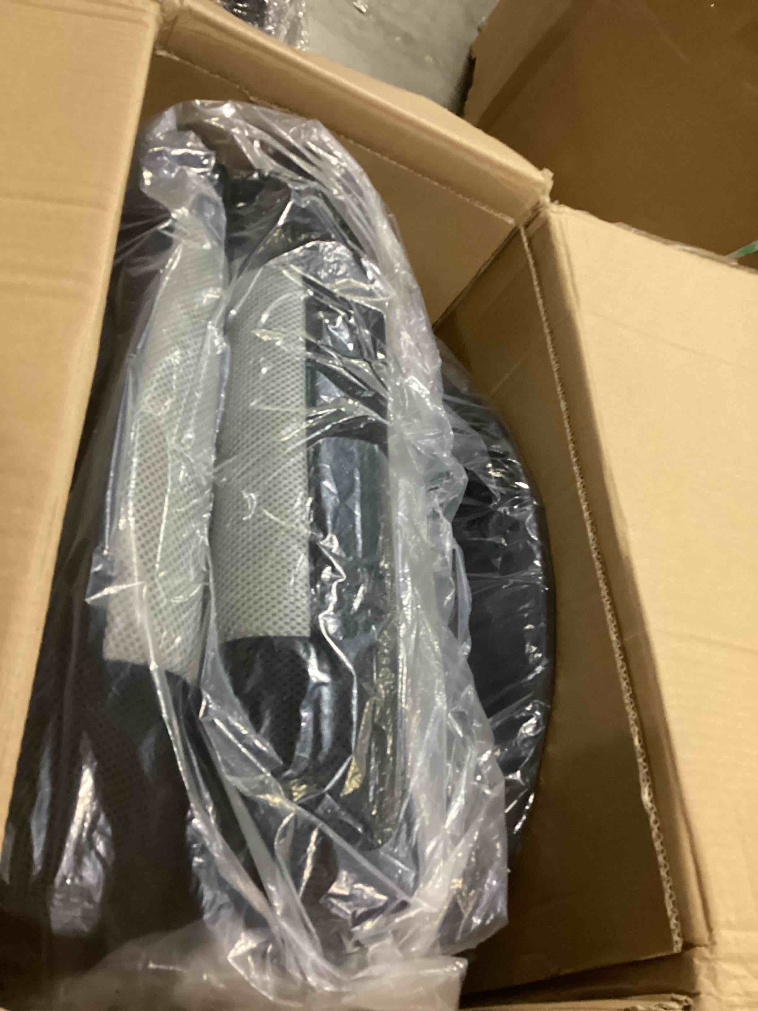 https://s3.amazonaws.com/lotting-images-prod/bidfta/ORG5793817_1724165867870.jpeg