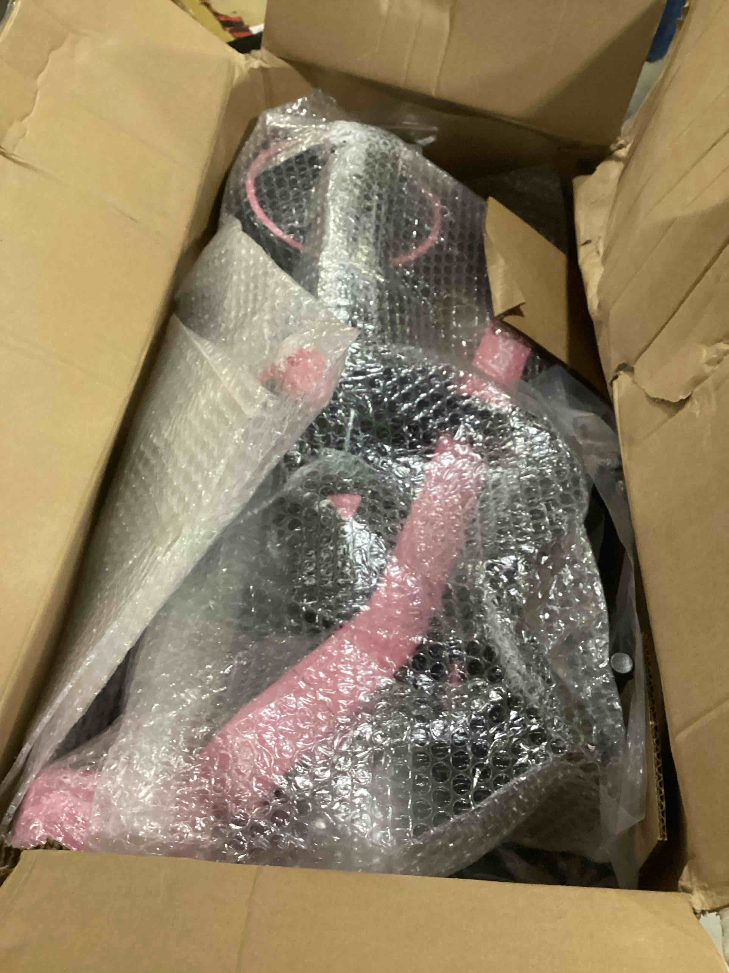 https://s3.amazonaws.com/lotting-images-prod/bidfta/ORG5793874_1724239940467.jpeg