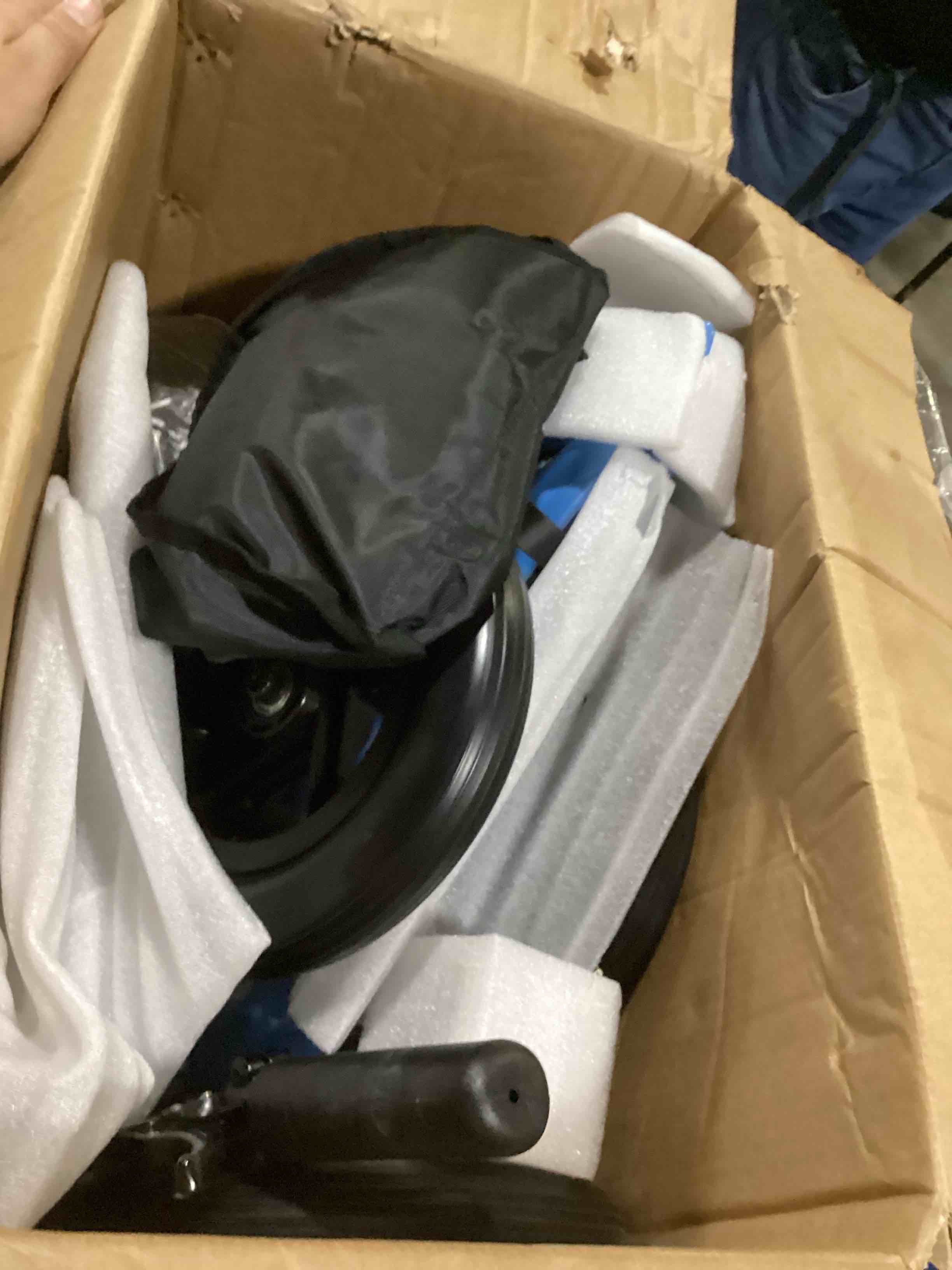 https://s3.amazonaws.com/lotting-images-prod/bidfta/ORG5793908_1724245855668.jpeg