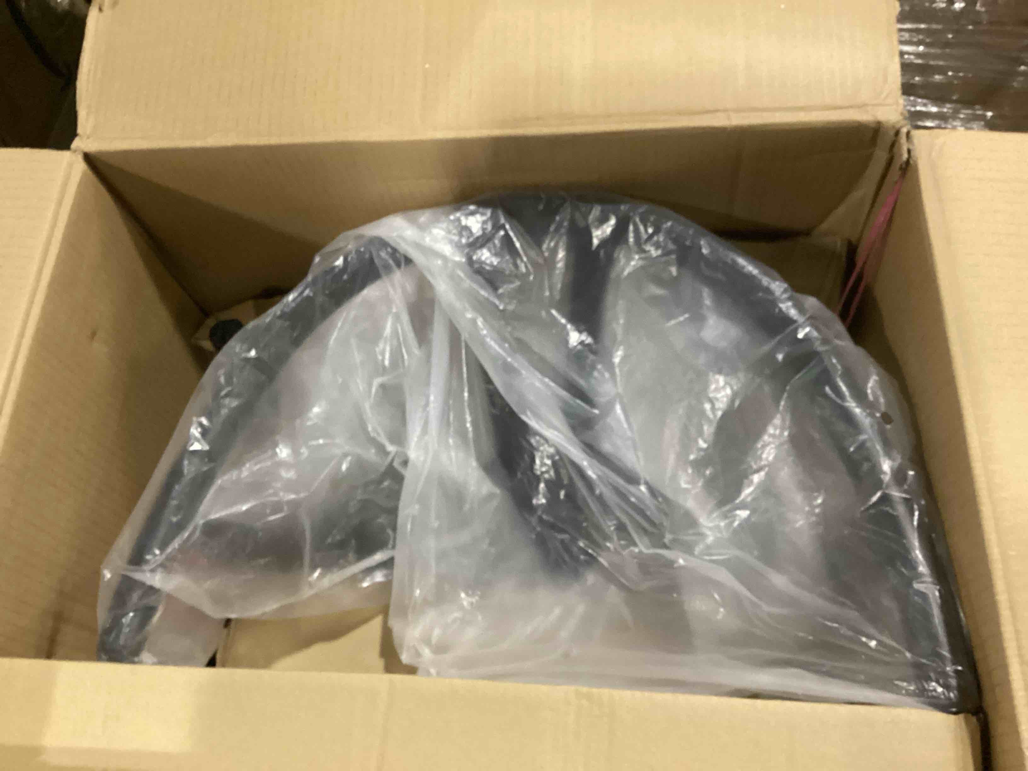 https://s3.amazonaws.com/lotting-images-prod/bidfta/ORG5794146_1724682640319.jpeg