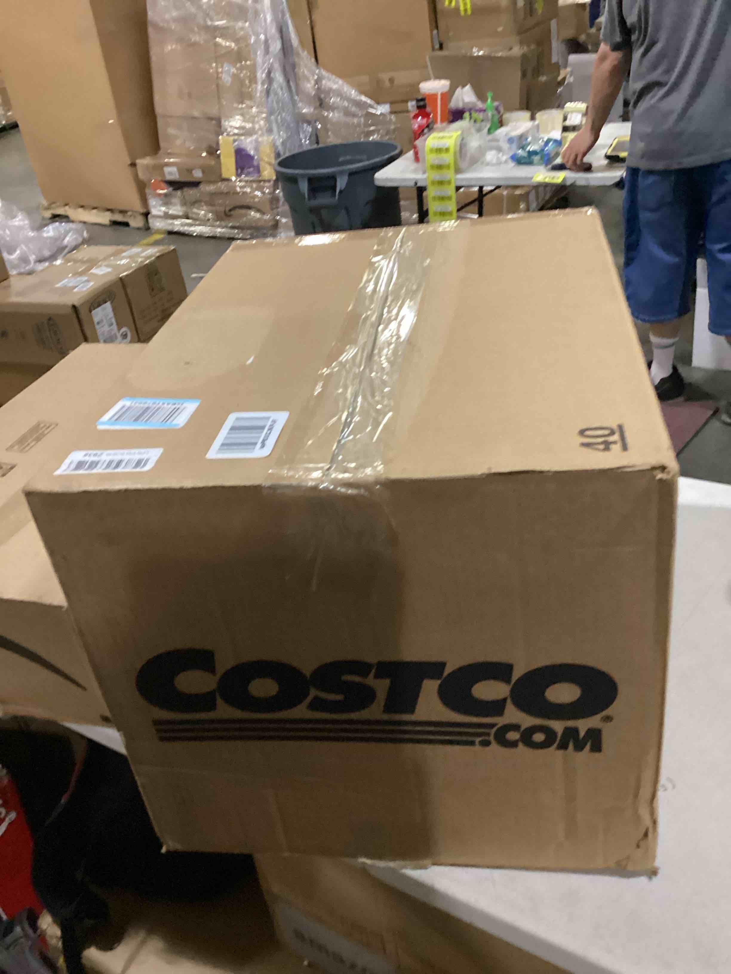 https://s3.amazonaws.com/lotting-images-prod/bidfta/ORG5794289_1724937062601.jpeg