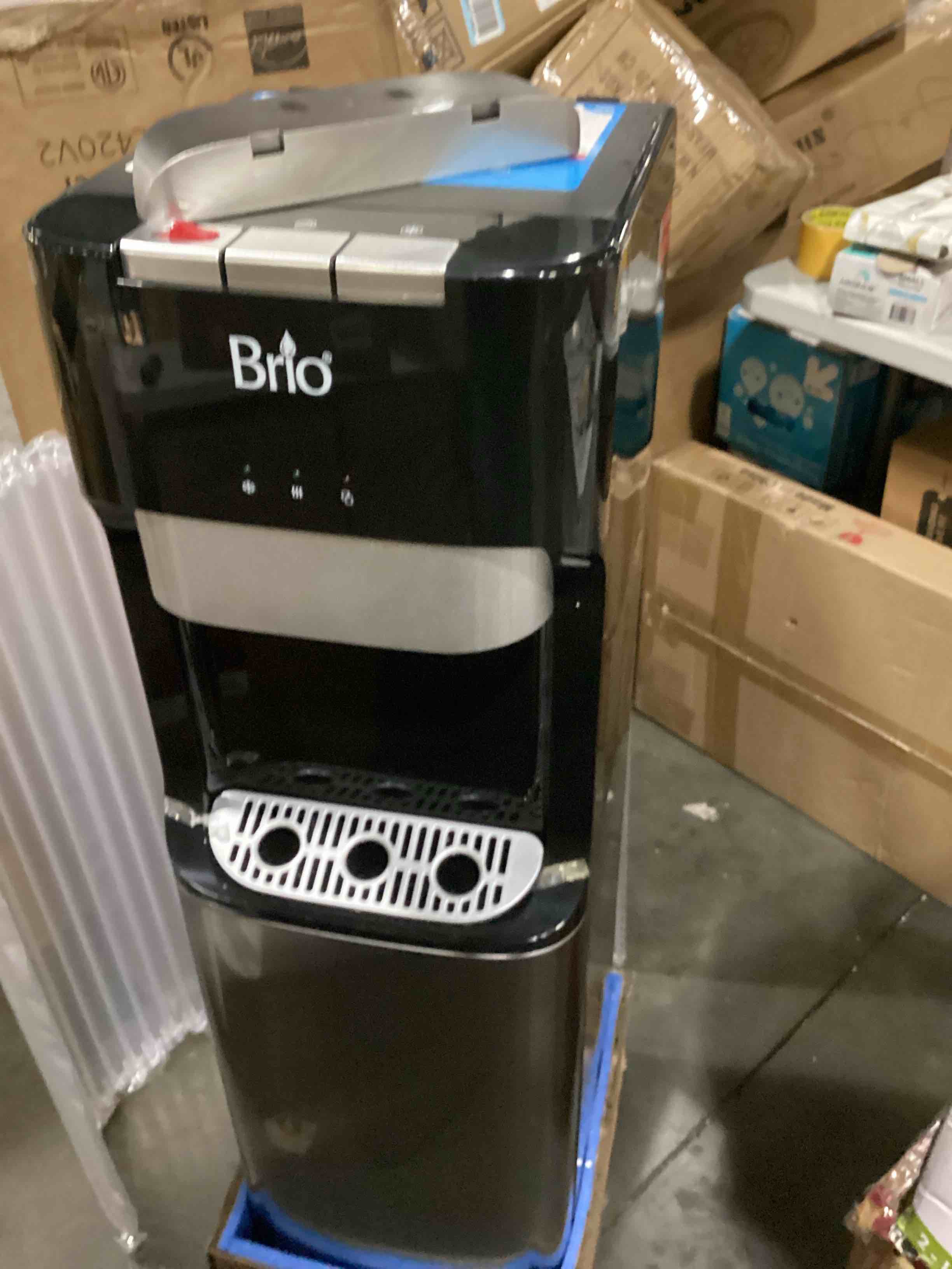 https://s3.amazonaws.com/lotting-images-prod/bidfta/ORG5794314_1724942885977.jpeg