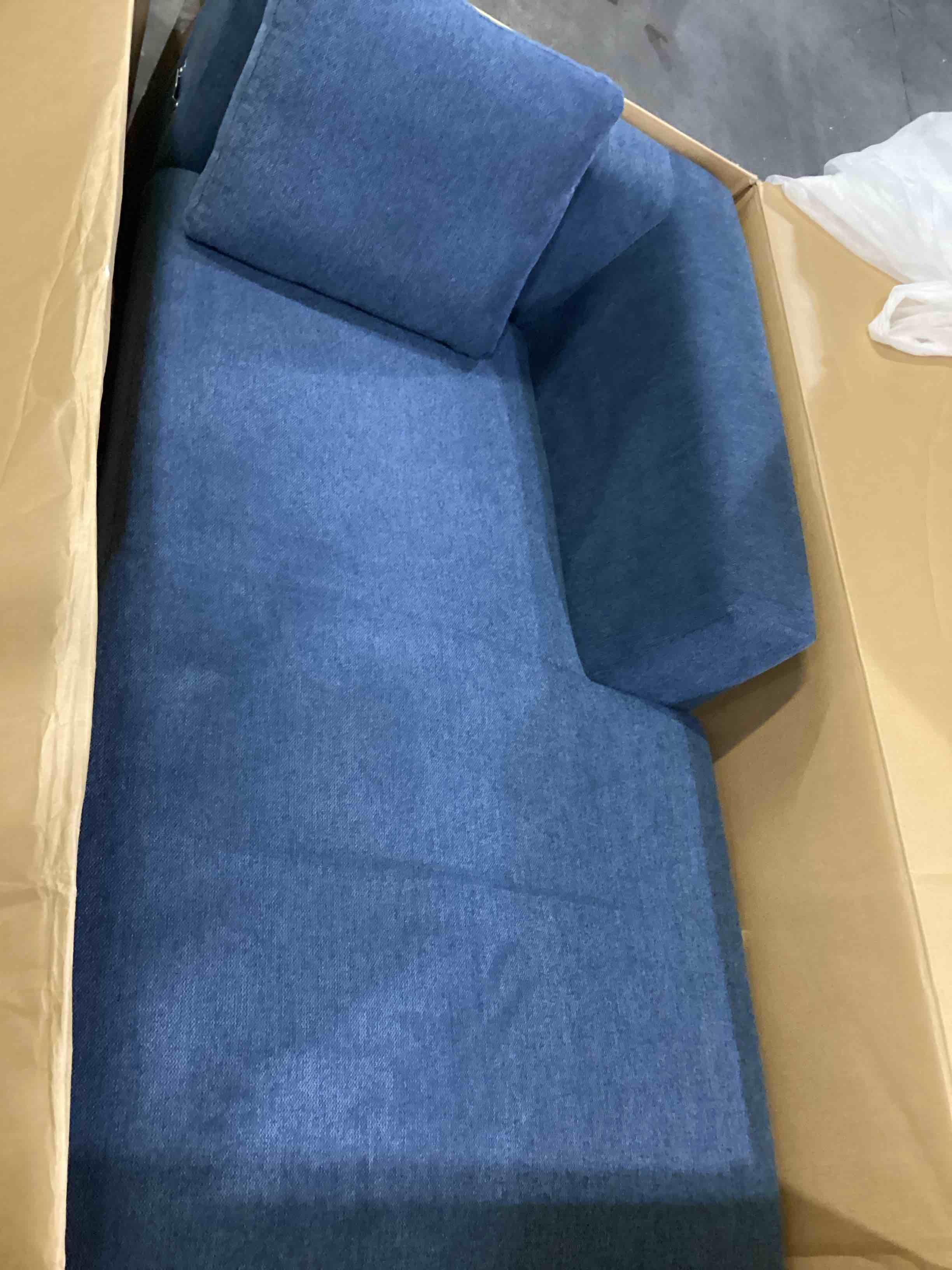 https://s3.amazonaws.com/lotting-images-prod/bidfta/ORG5794370_1725018790011.jpeg