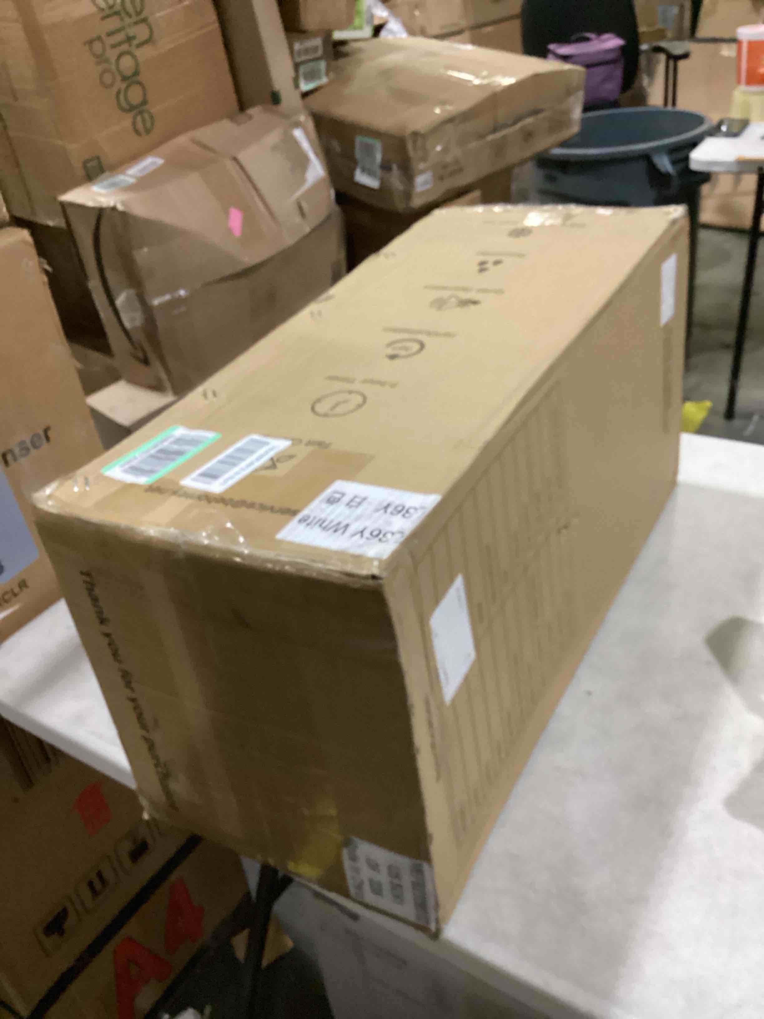 https://s3.amazonaws.com/lotting-images-prod/bidfta/ORG5796037_1723144772865.jpeg