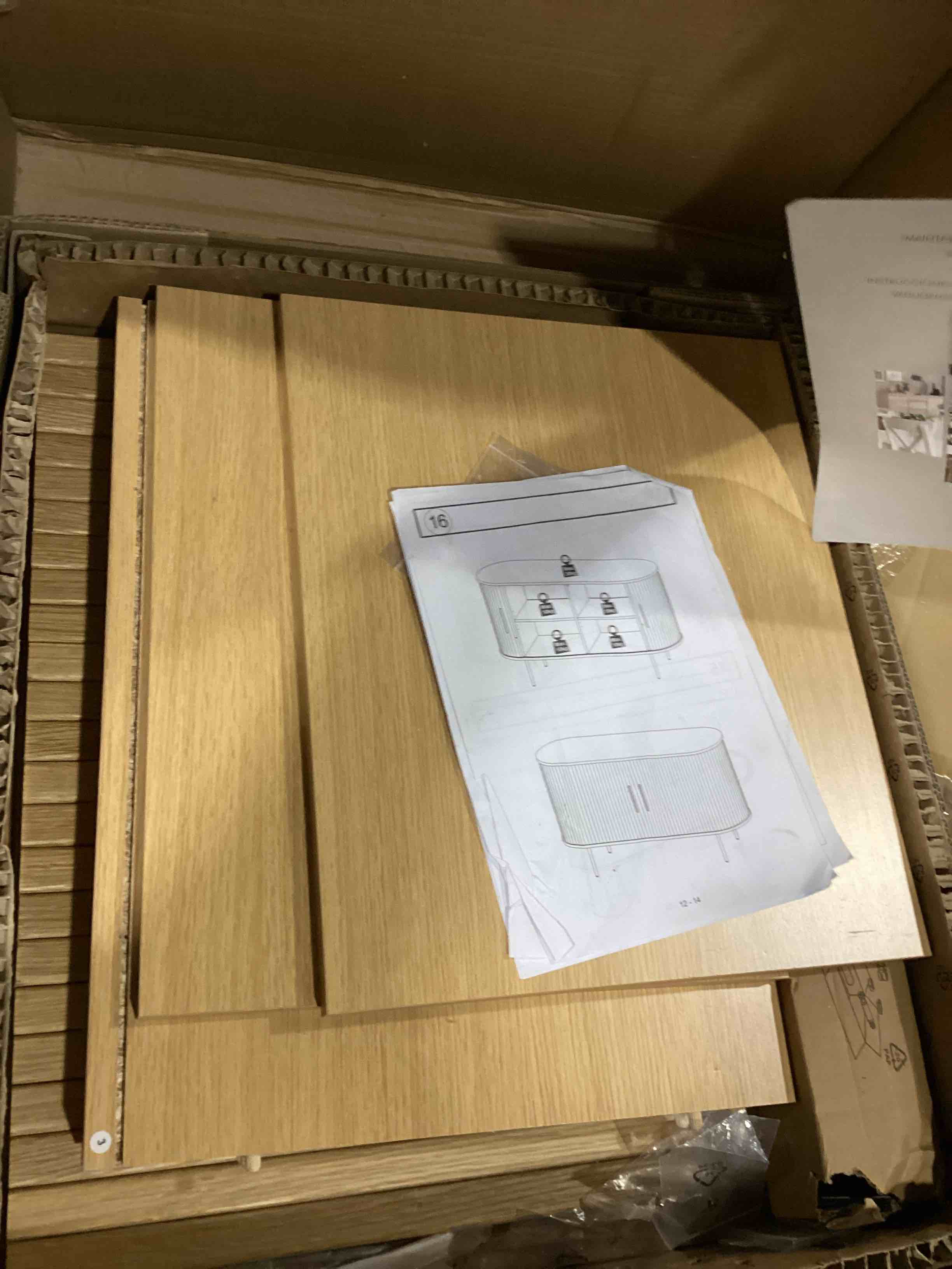 https://s3.amazonaws.com/lotting-images-prod/bidfta/ORG5796834_1721847259241.jpeg