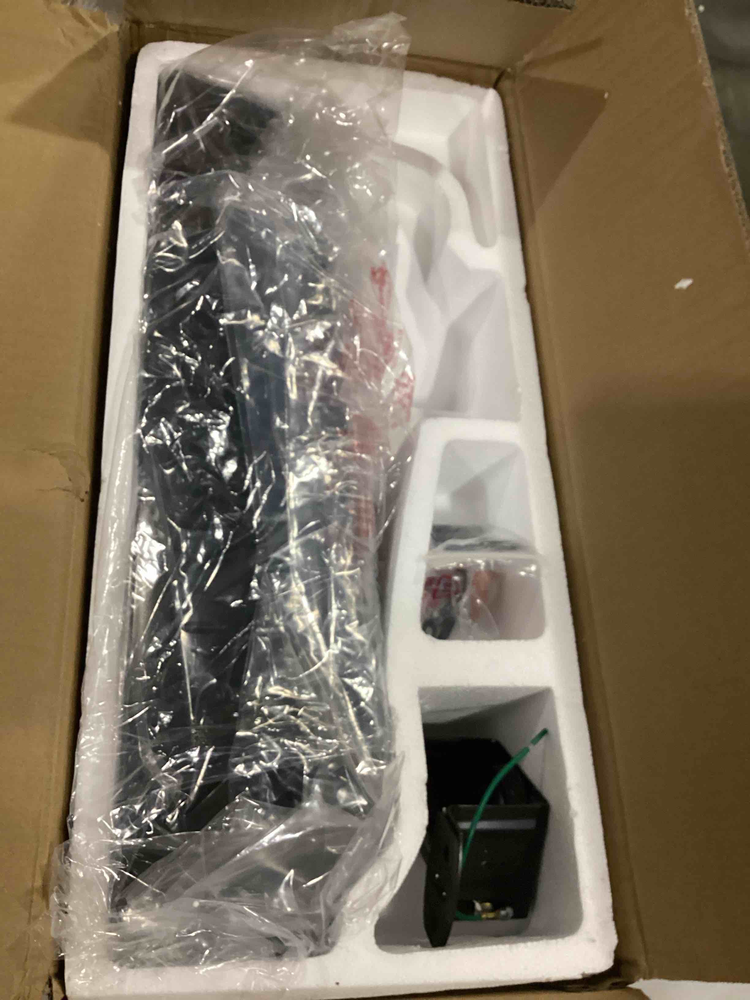https://s3.amazonaws.com/lotting-images-prod/bidfta/ORG5797003_1722014478175.jpeg