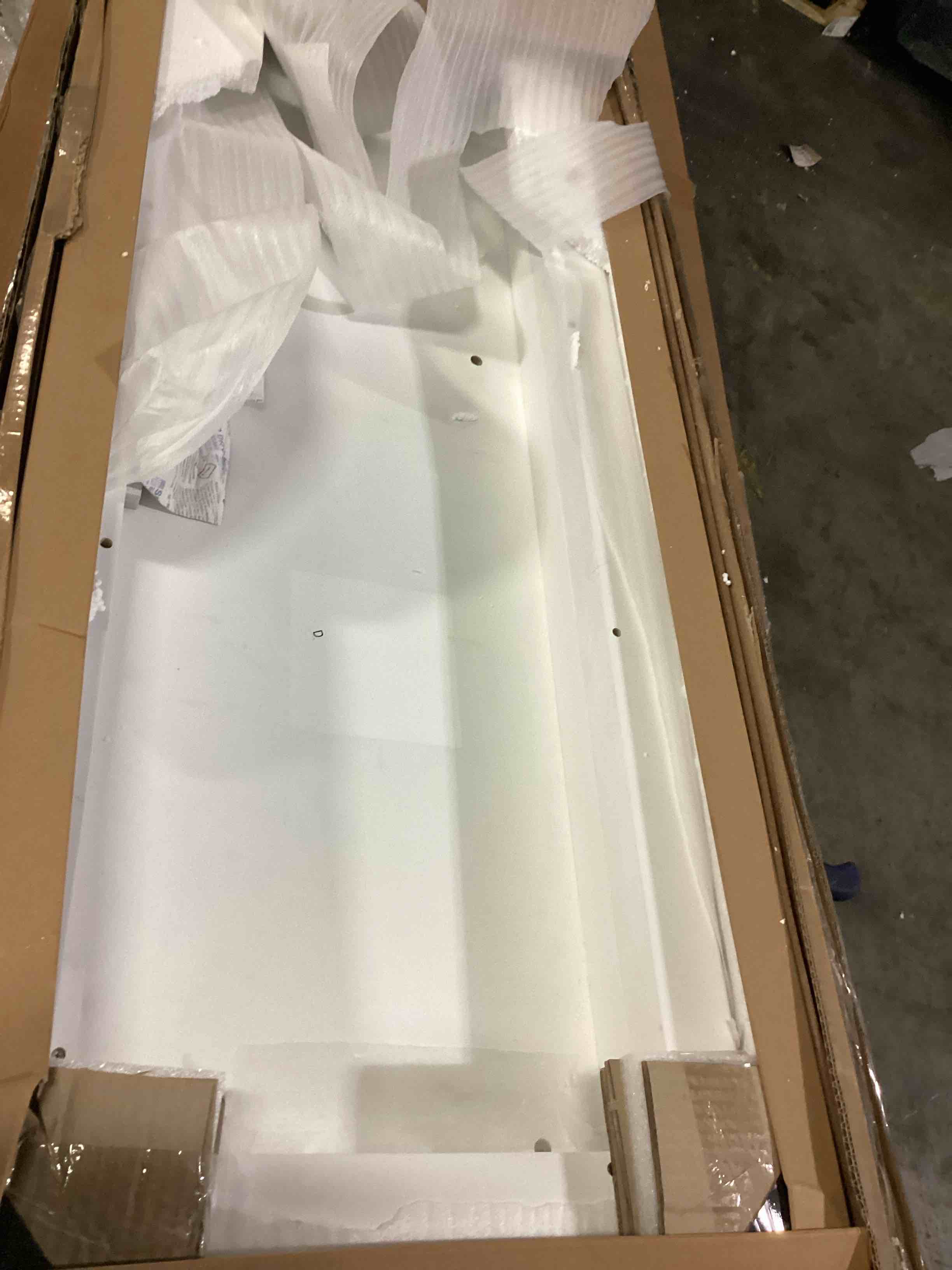 https://s3.amazonaws.com/lotting-images-prod/bidfta/ORG5797106_1722271768920.jpeg