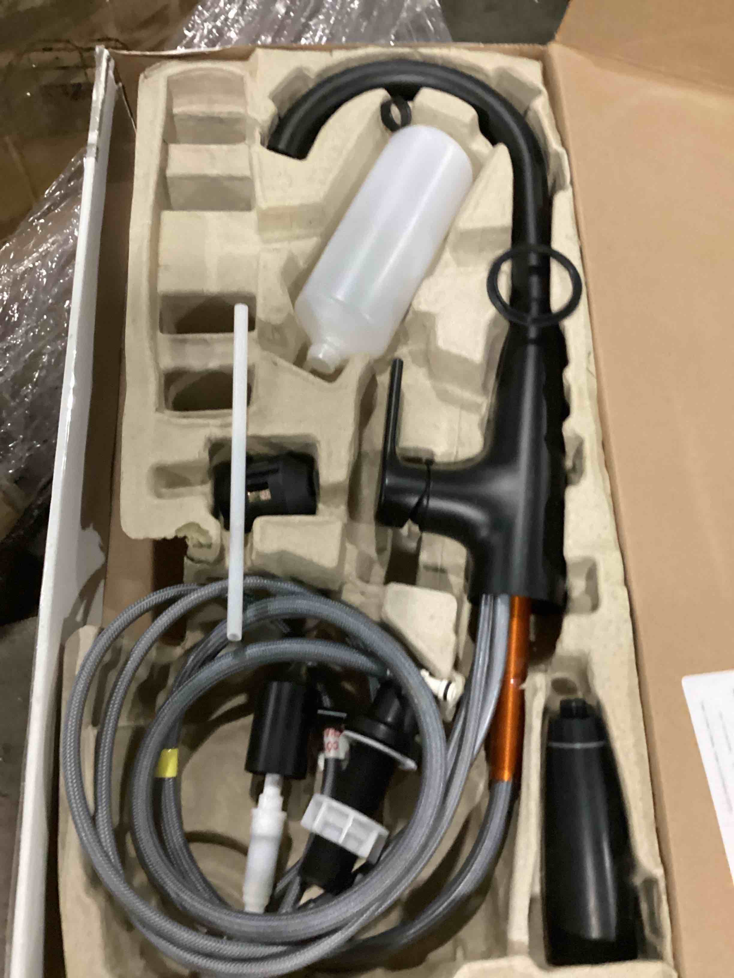 https://s3.amazonaws.com/lotting-images-prod/bidfta/ORG5797328_1722965770241.jpeg