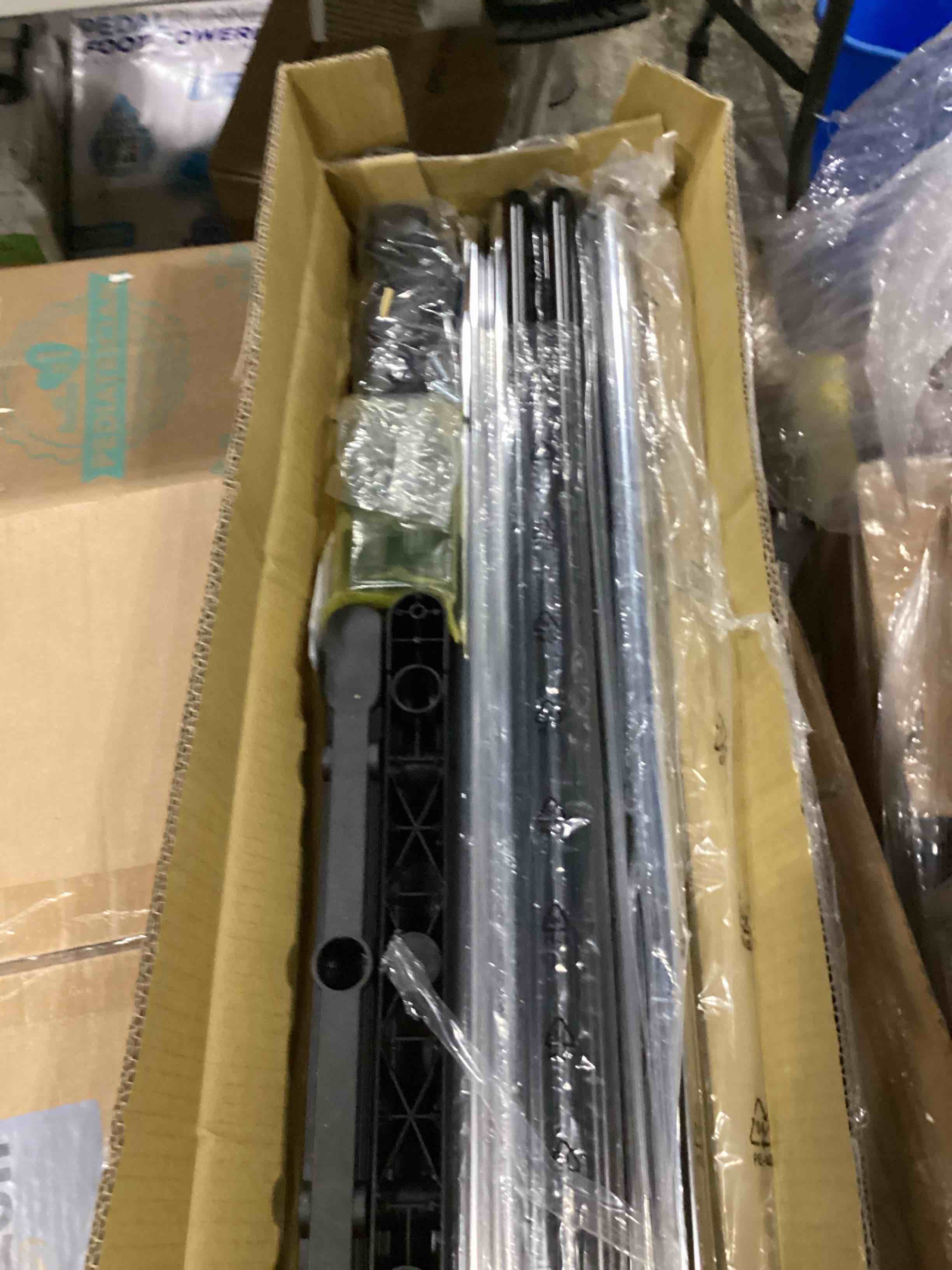https://s3.amazonaws.com/lotting-images-prod/bidfta/ORG5797542_1723210568921.jpeg