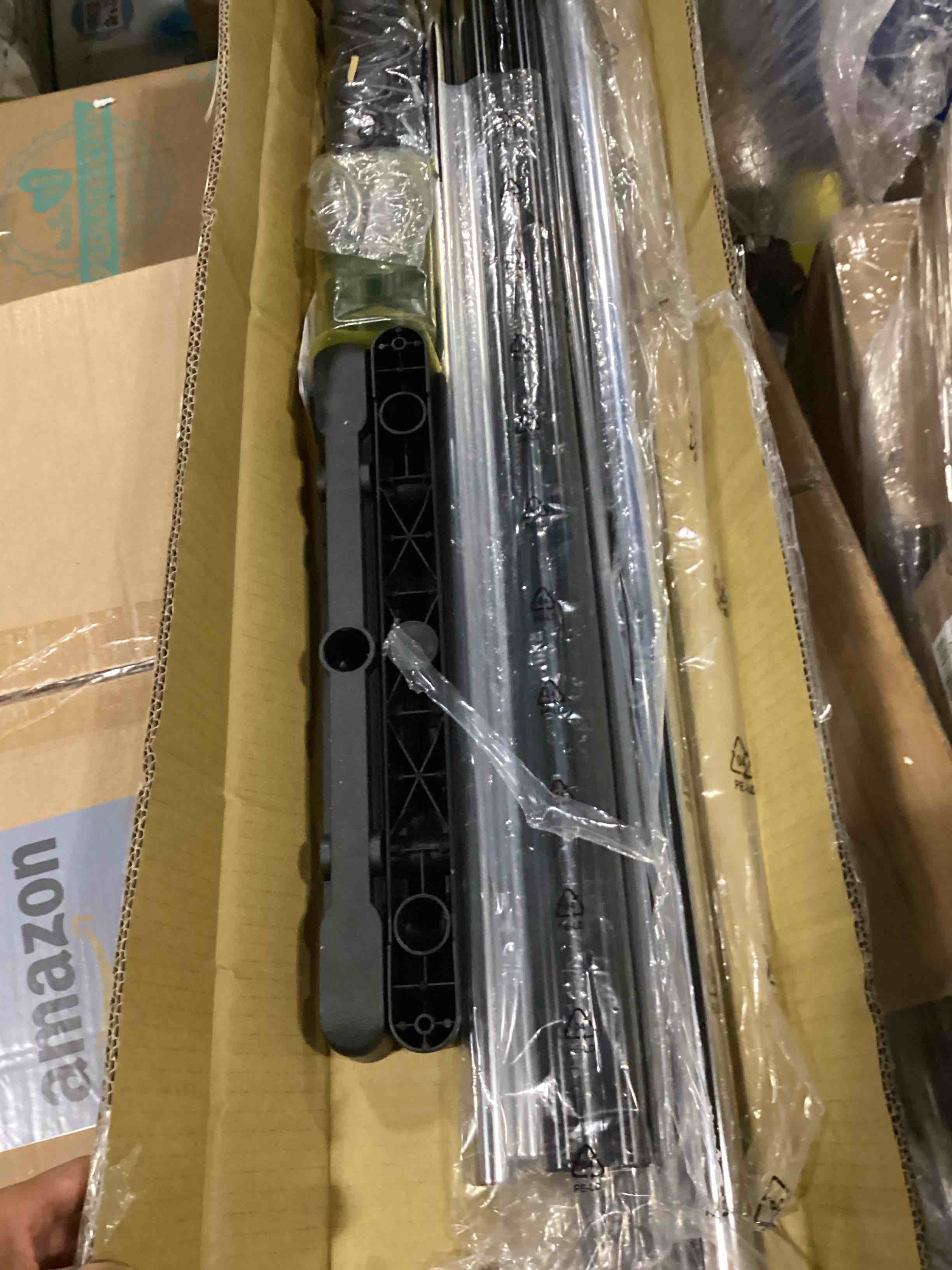 https://s3.amazonaws.com/lotting-images-prod/bidfta/ORG5797542_1723210571226.jpeg