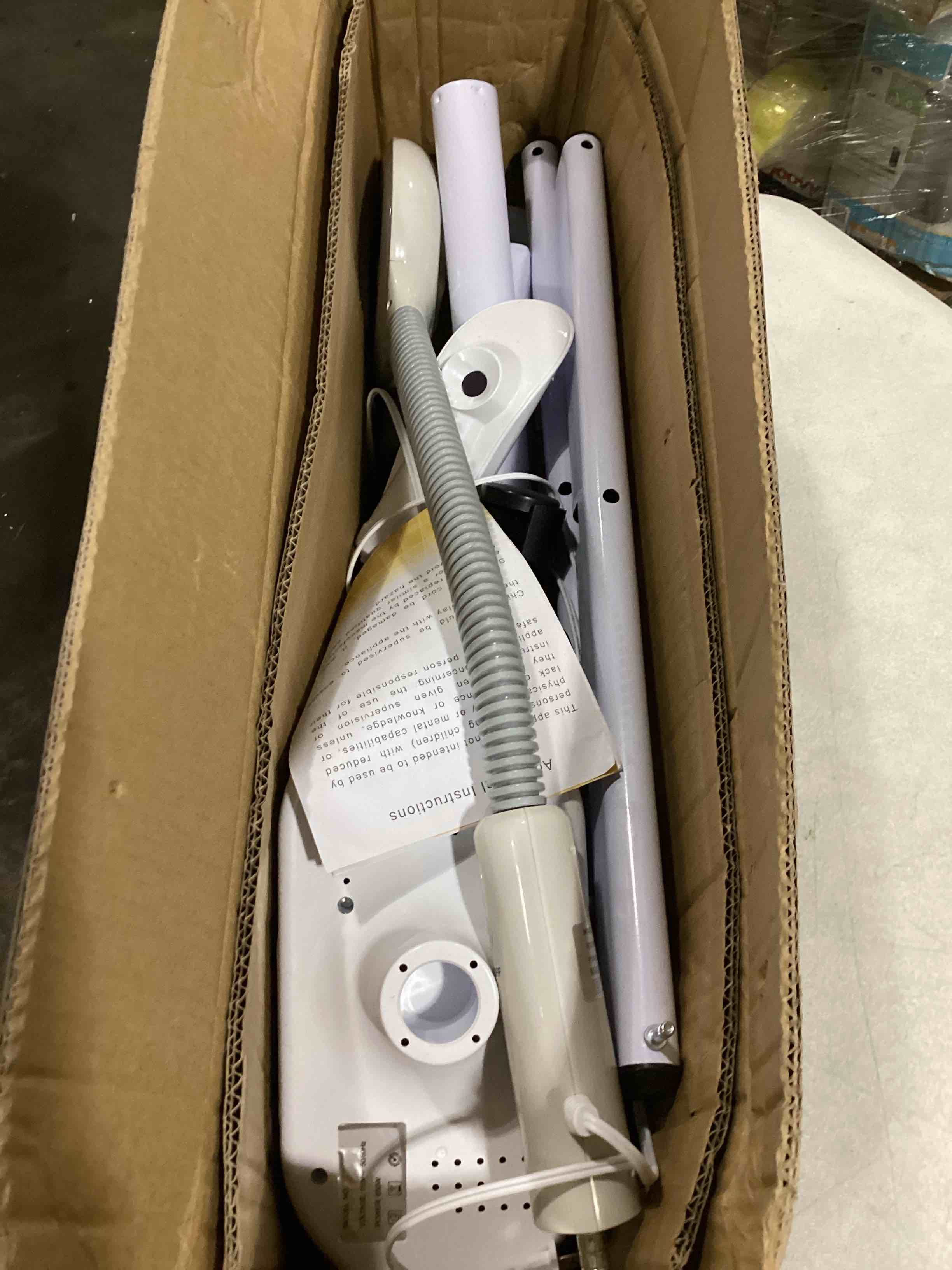 https://s3.amazonaws.com/lotting-images-prod/bidfta/ORG5797610_1723225605323.jpeg