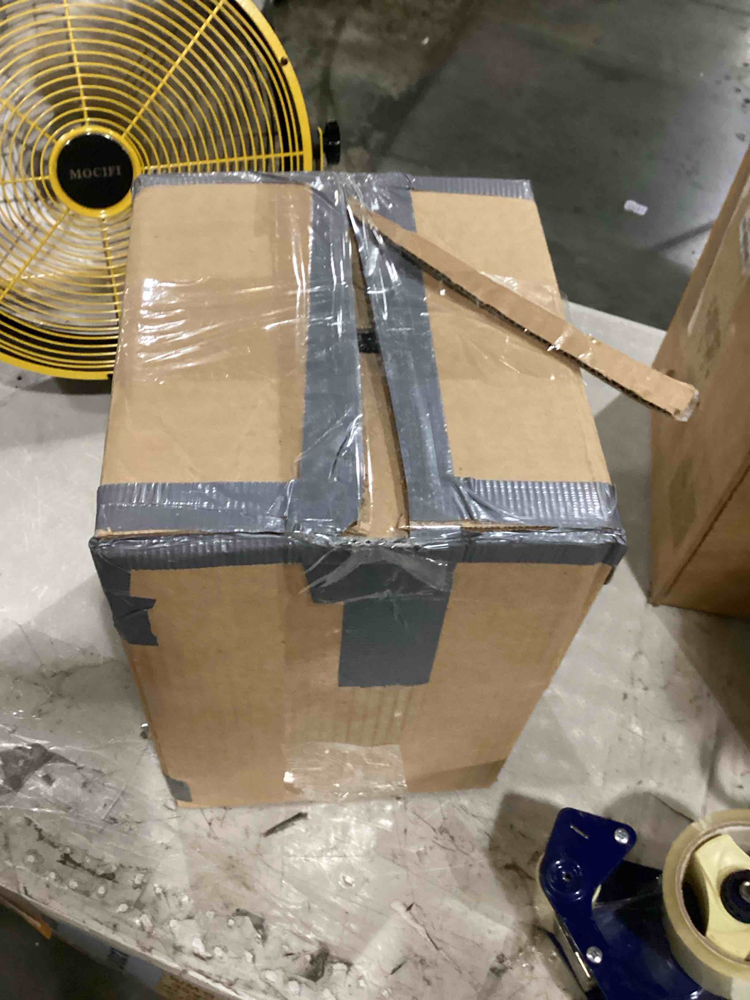 https://s3.amazonaws.com/lotting-images-prod/bidfta/ORG5799541_1722626574908.jpeg