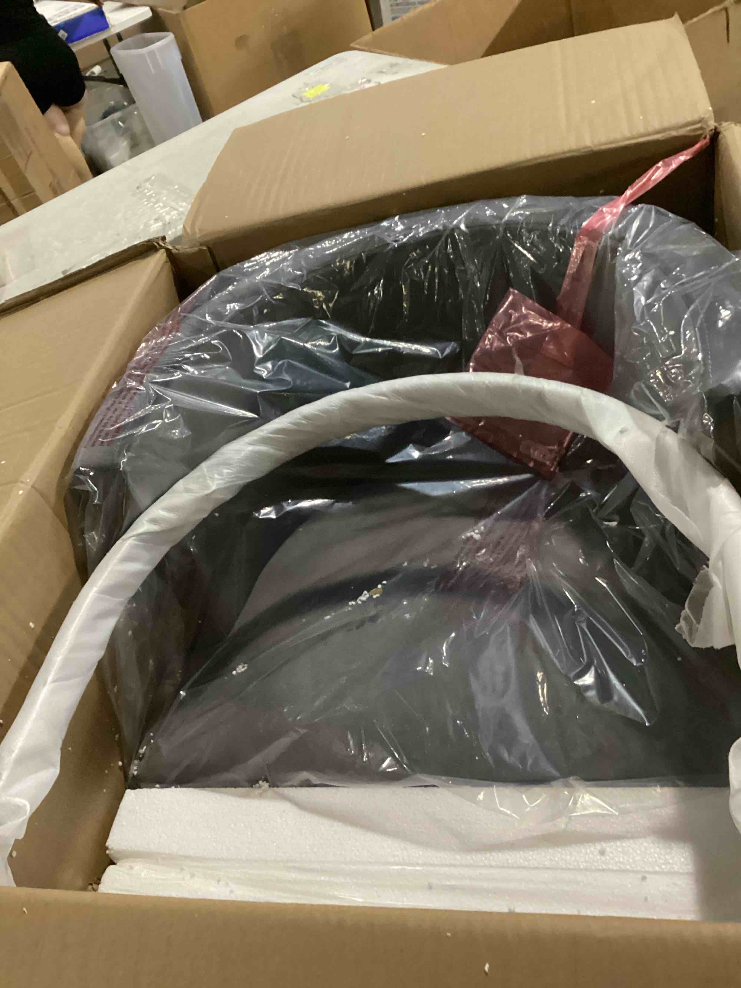 https://s3.amazonaws.com/lotting-images-prod/bidfta/ORG5799705_1722966386769.jpeg