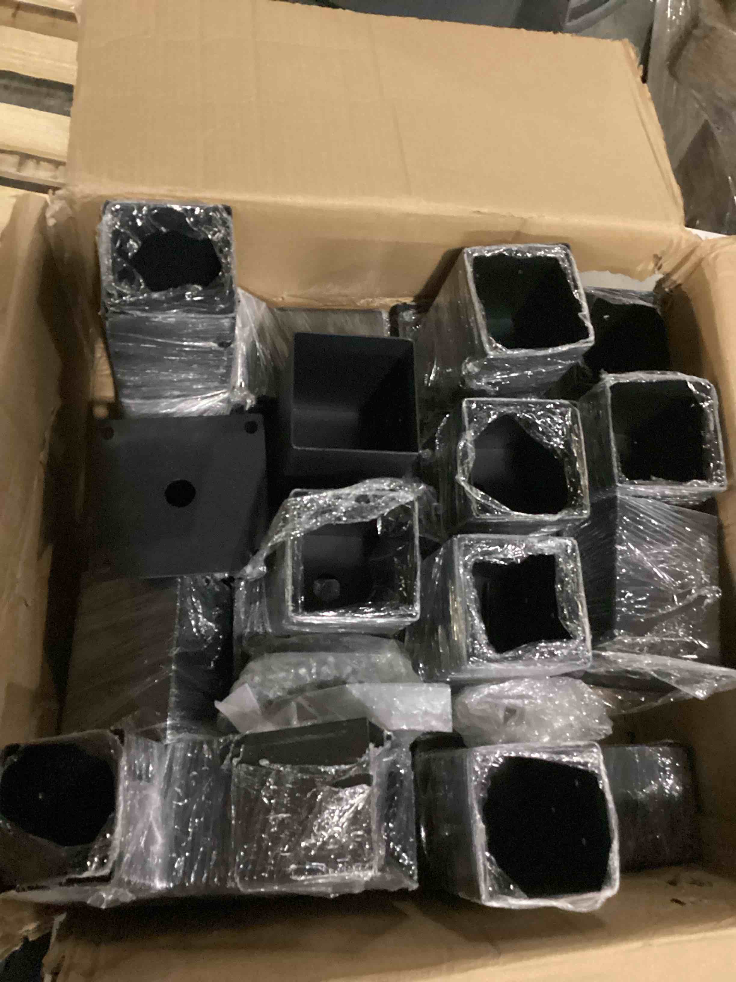 https://s3.amazonaws.com/lotting-images-prod/bidfta/ORG5800060_1723208023085.jpeg