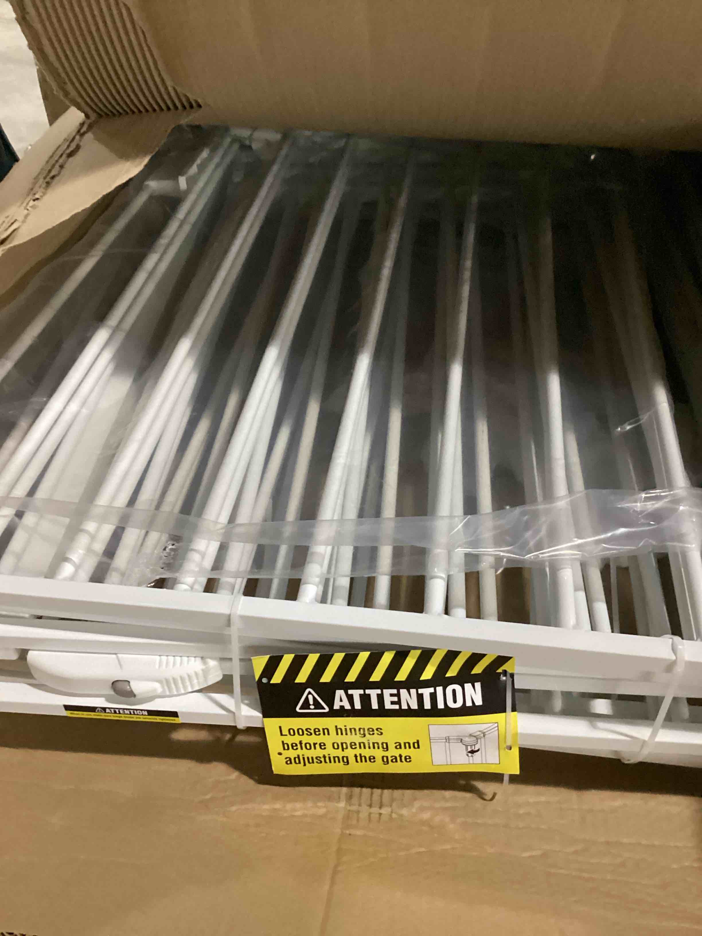 https://s3.amazonaws.com/lotting-images-prod/bidfta/ORG5800187_1723464396791.jpeg