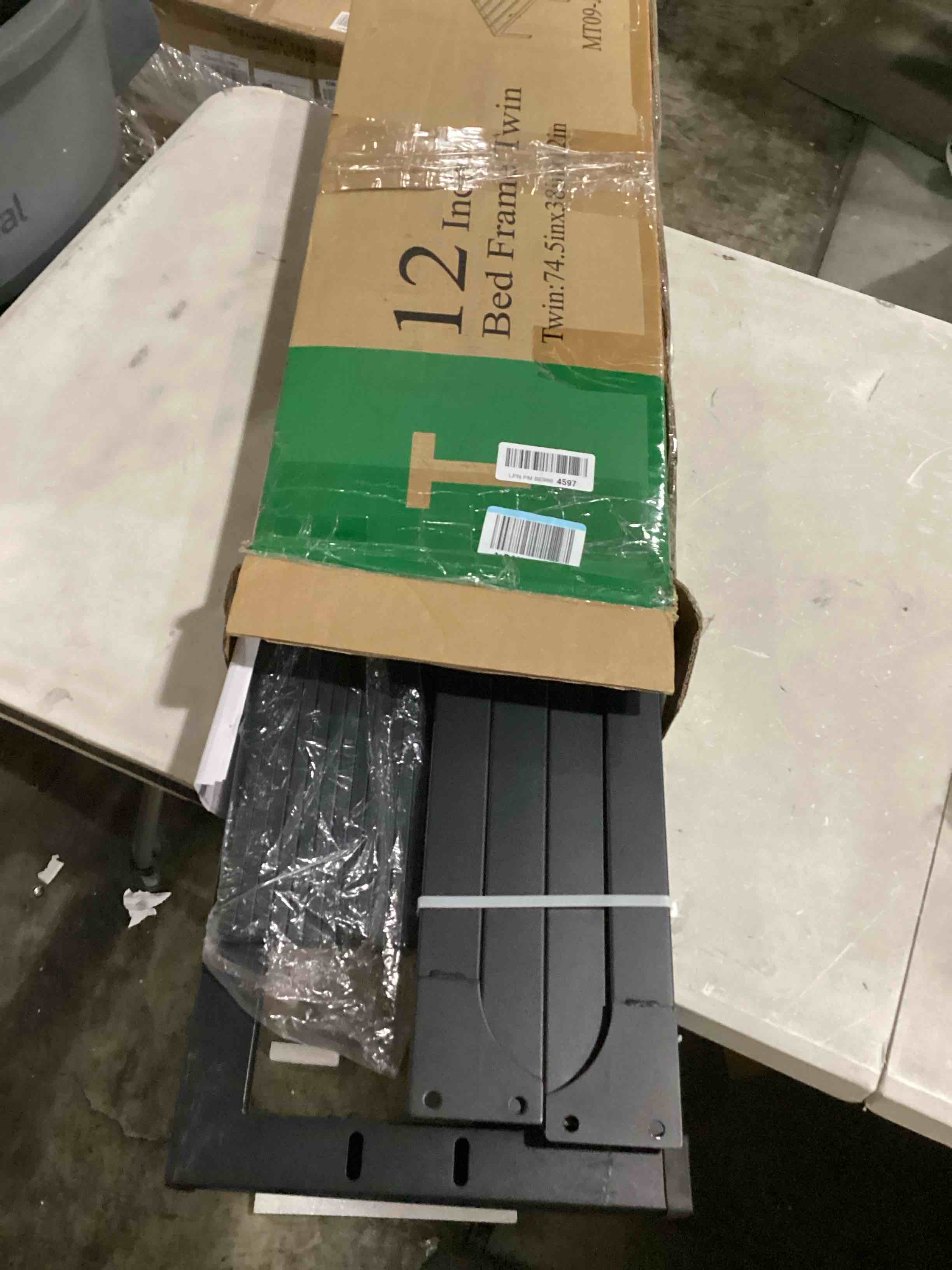 https://s3.amazonaws.com/lotting-images-prod/bidfta/ORG5800452_1723637805979.jpeg