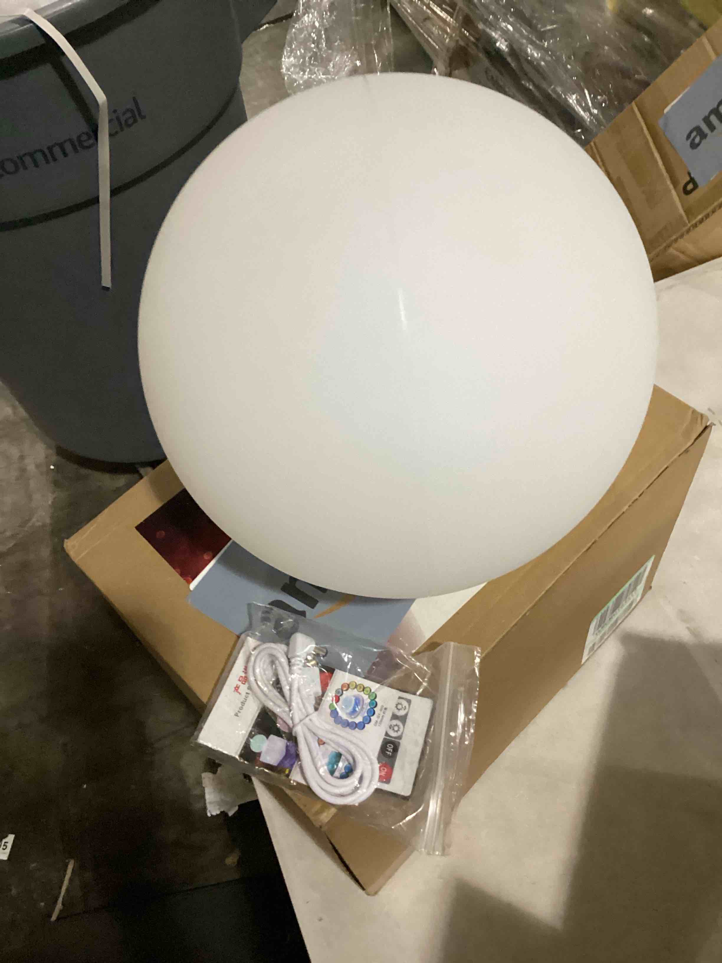 https://s3.amazonaws.com/lotting-images-prod/bidfta/ORG5800545_1723654320627.jpeg