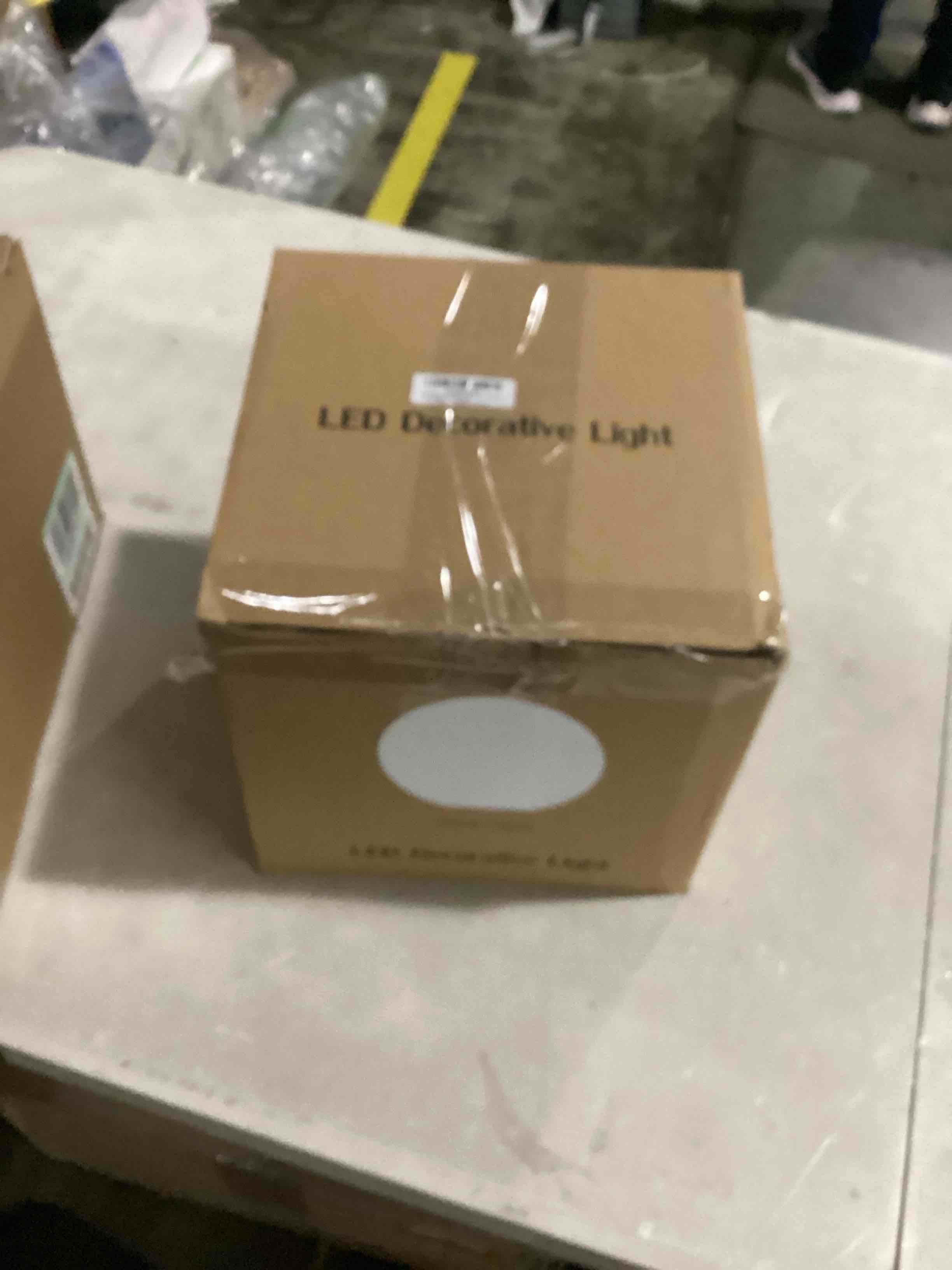 https://s3.amazonaws.com/lotting-images-prod/bidfta/ORG5800545_1723654345274.jpeg