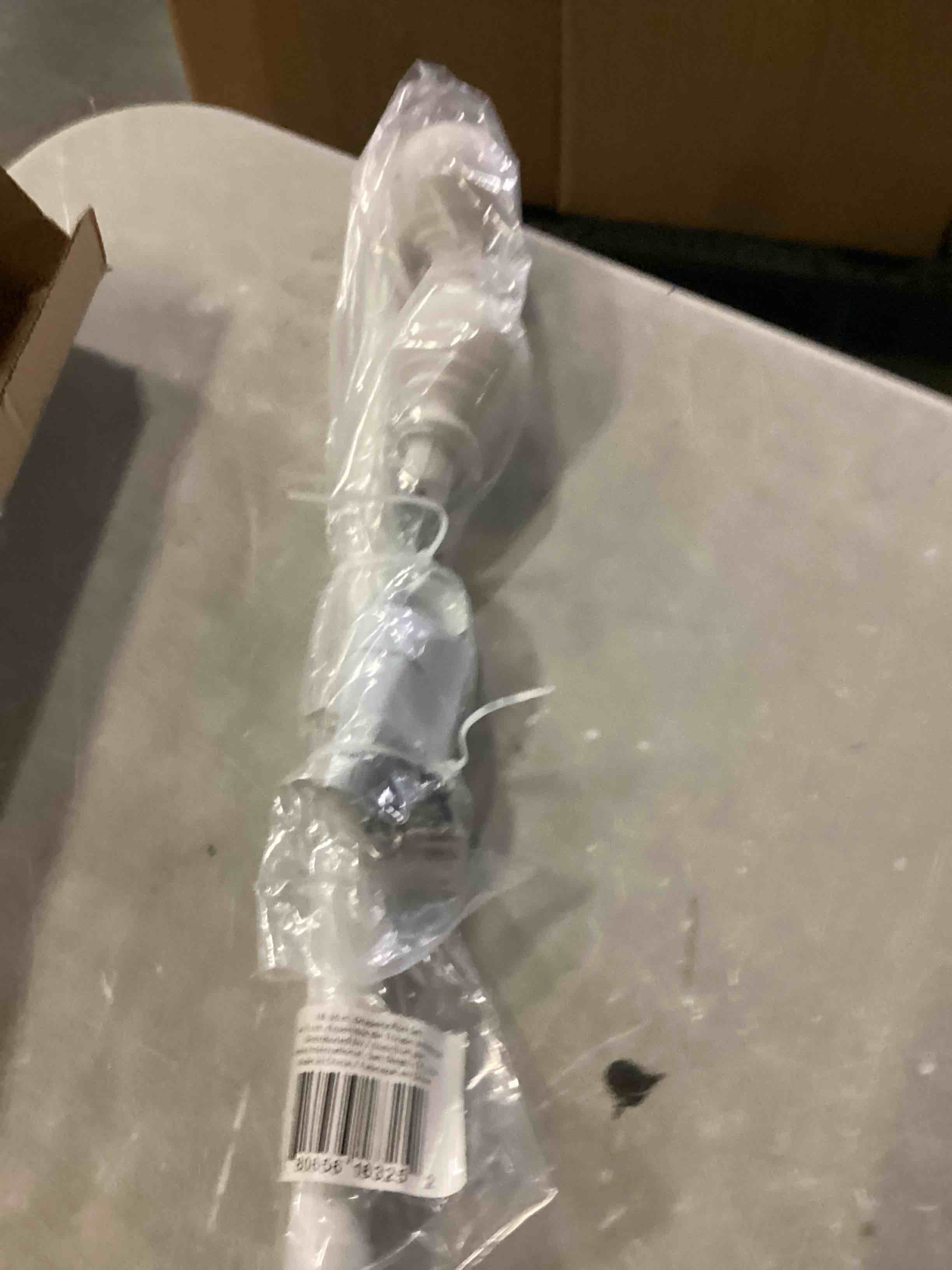https://s3.amazonaws.com/lotting-images-prod/bidfta/ORG5801356_1722015007630.jpeg