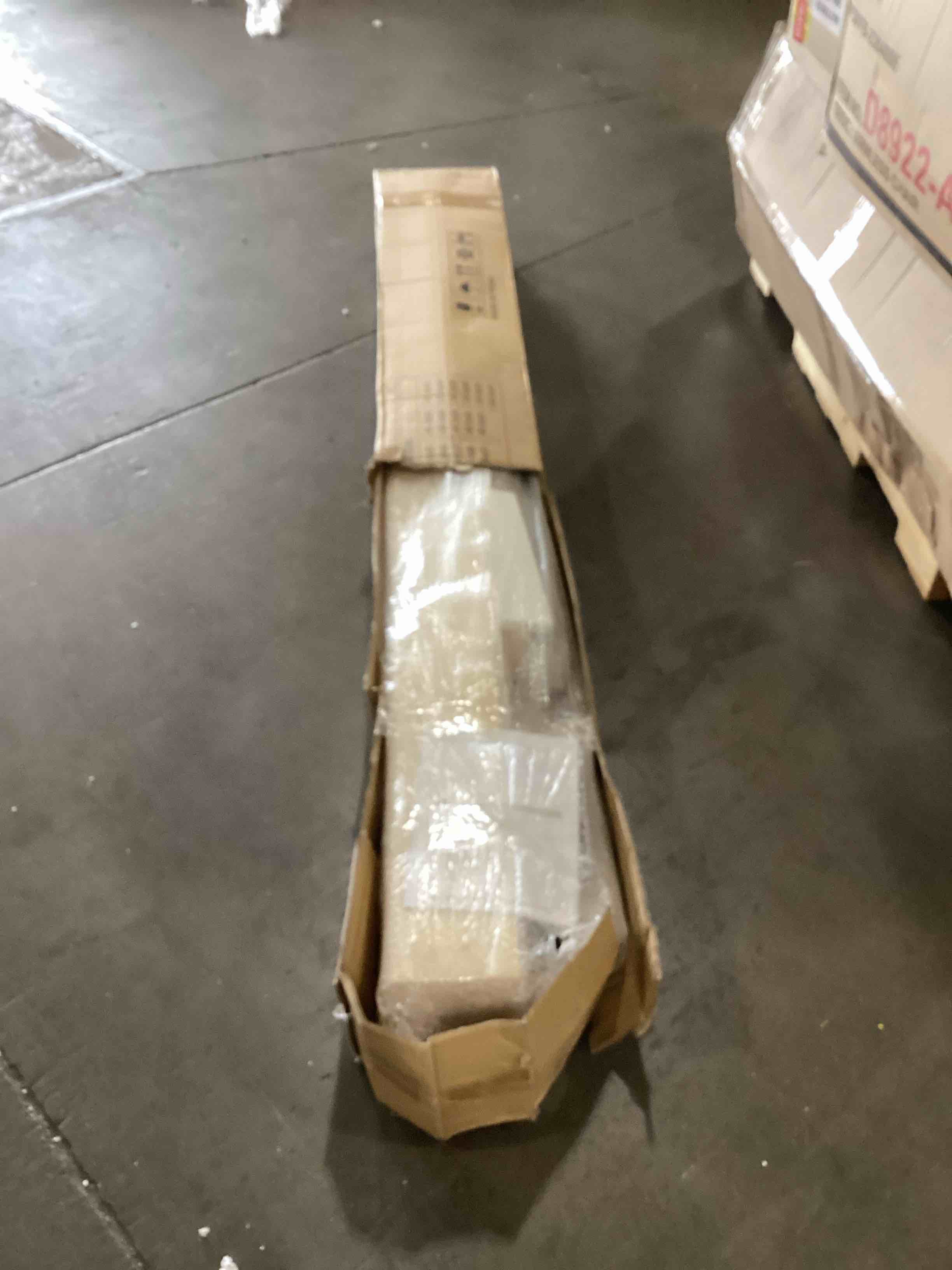 https://s3.amazonaws.com/lotting-images-prod/bidfta/ORG5802736_1722450364270.jpeg