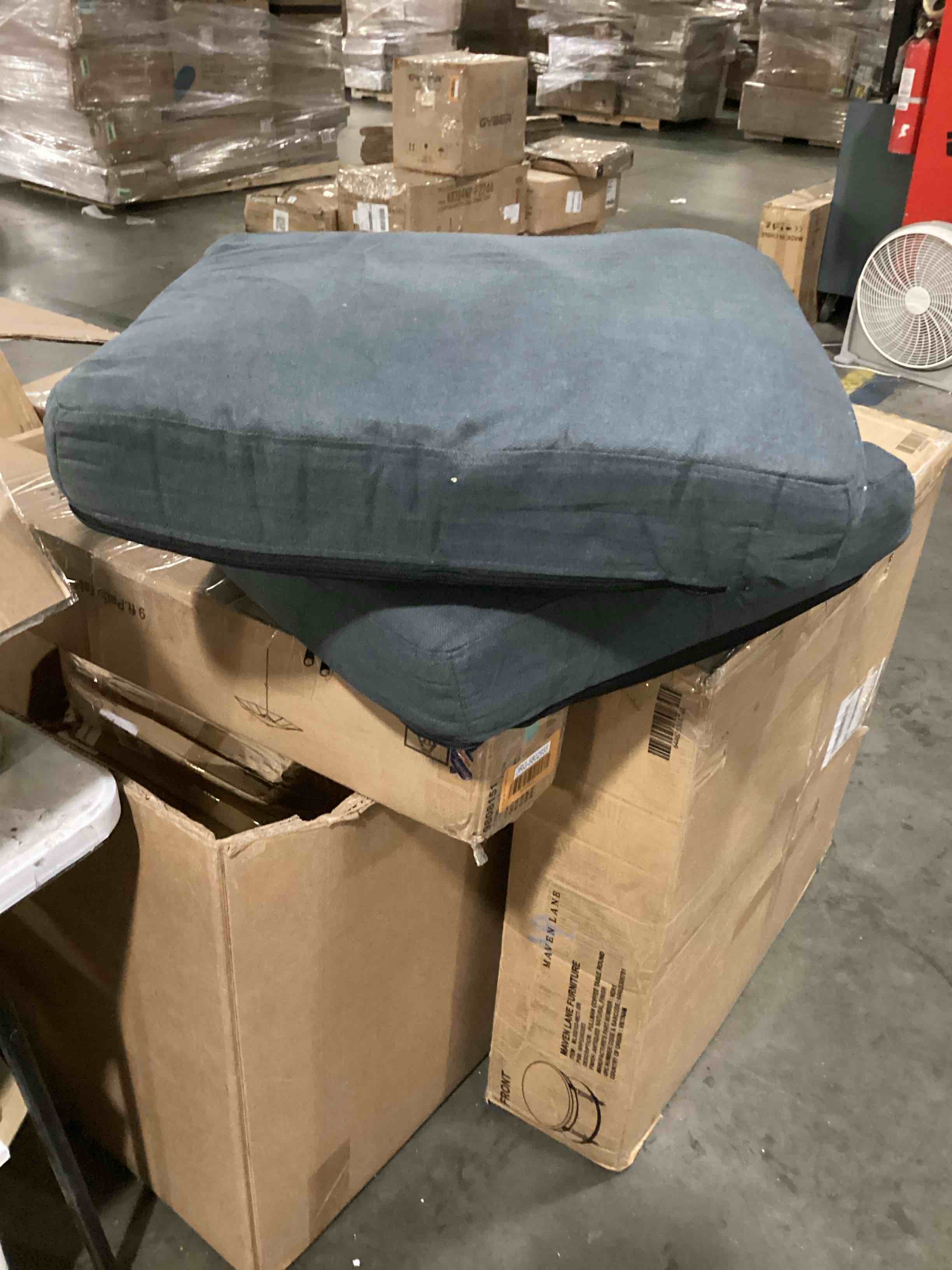 Tangkula 3 Pieces Patio Furniture Set, PE Rattan Wicker 3 Pcs Outdoor Sofa Set w/Washable Cushion and Tempered Glass Tabletop, Conversation Furniture for Garden Poolside Balcony (Black)(item is similar box 1 of 2)