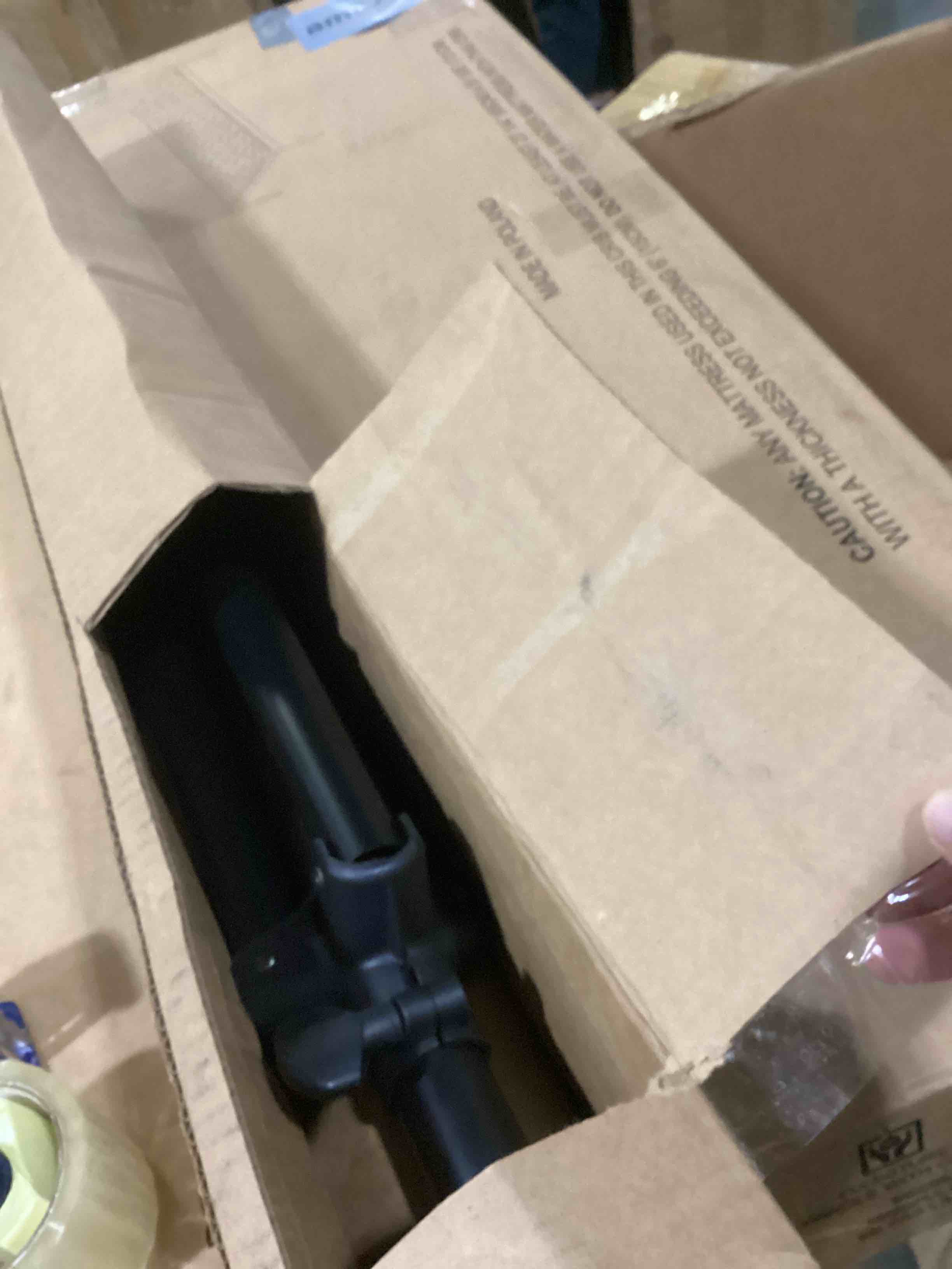 https://s3.amazonaws.com/lotting-images-prod/bidfta/ORG5803352_1723554612936.jpeg
