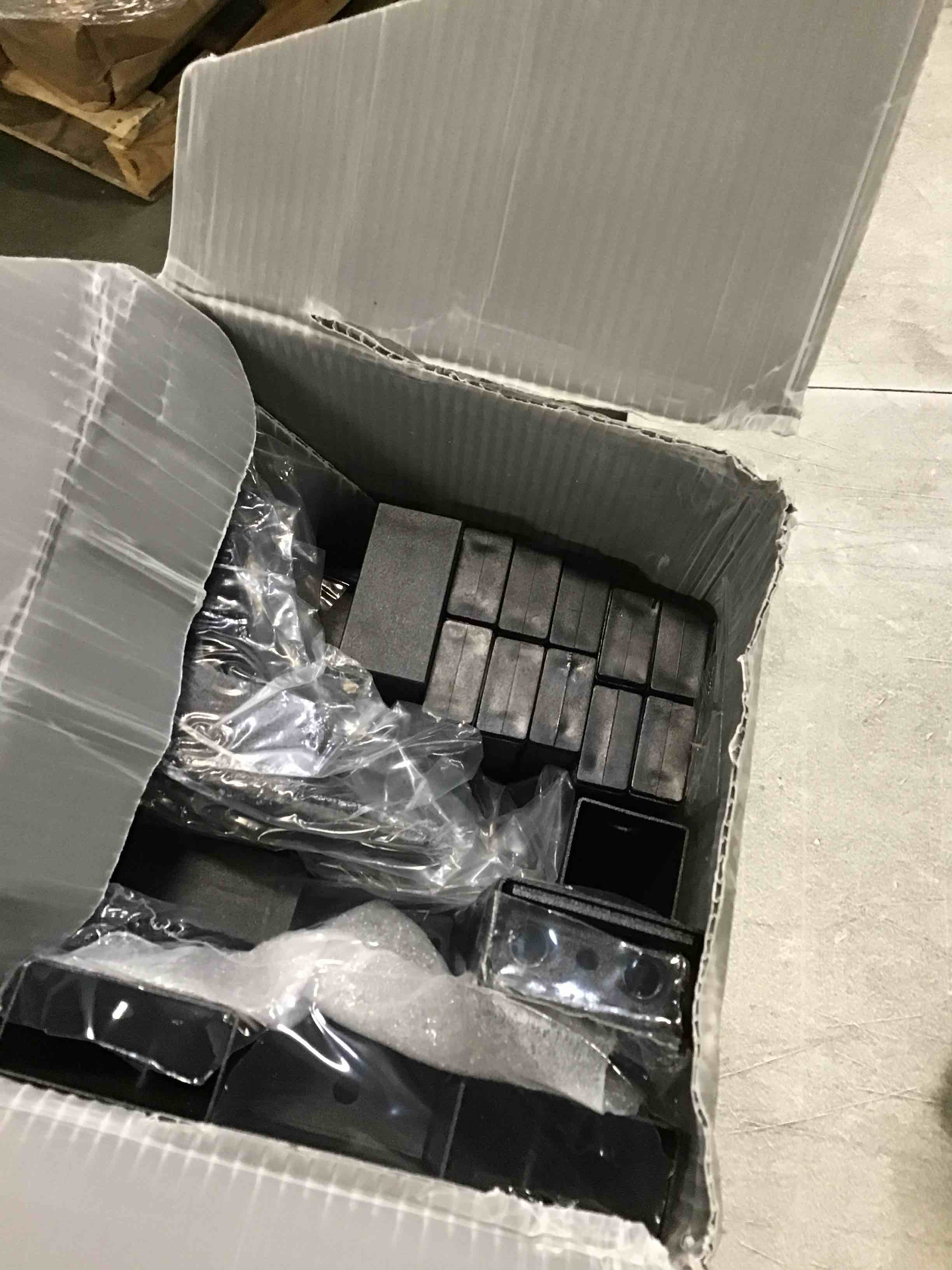 https://s3.amazonaws.com/lotting-images-prod/bidfta/ORG5806448_1706717880159.jpeg