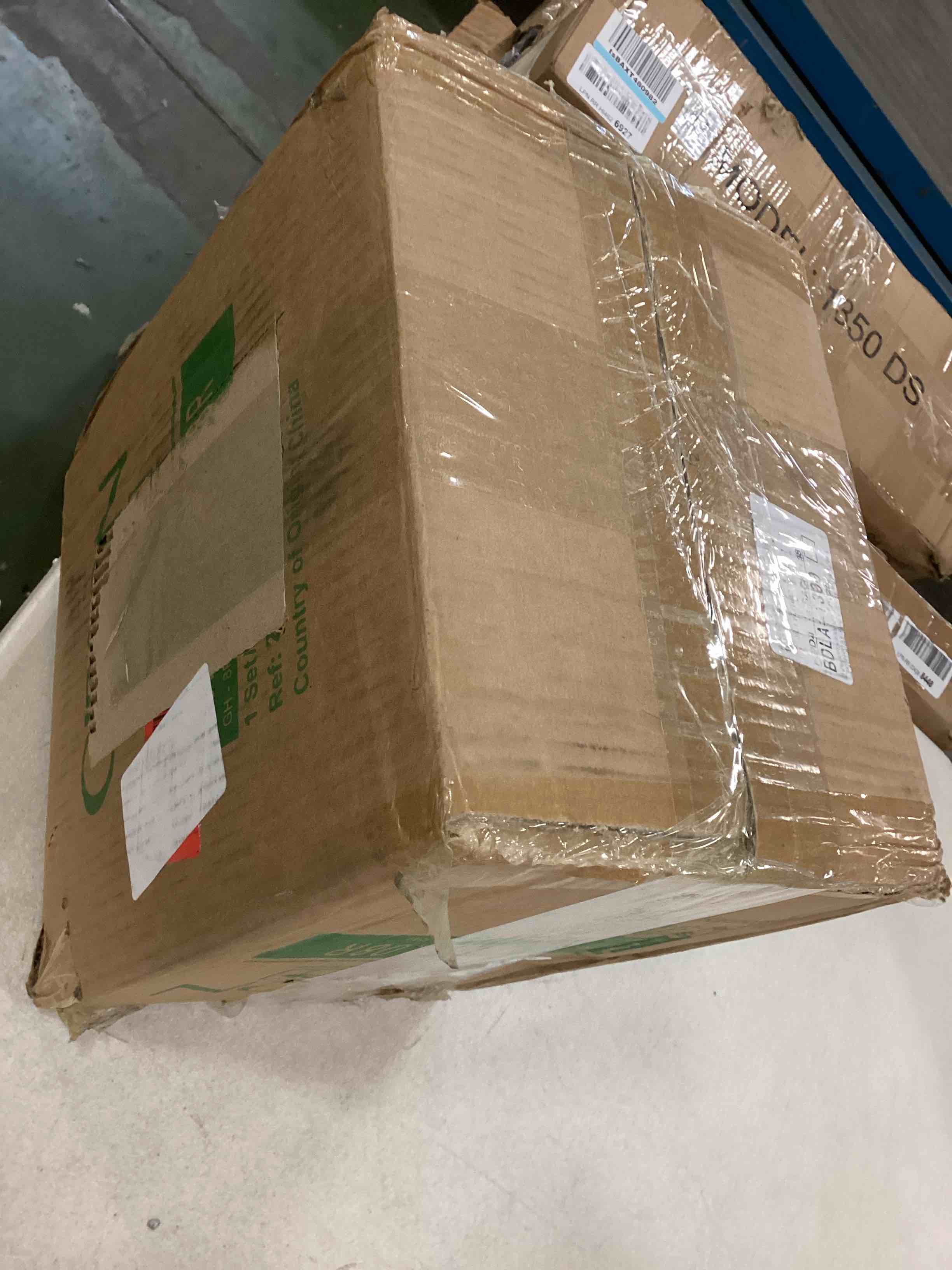 https://s3.amazonaws.com/lotting-images-prod/bidfta/ORG5806792_1706880405649.jpeg