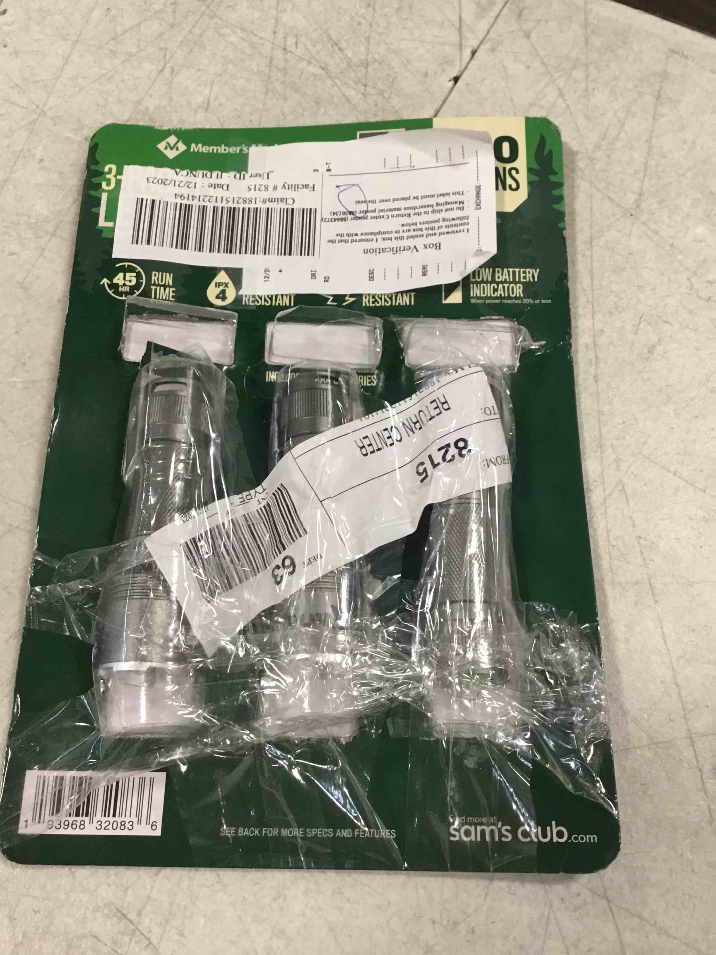 https://s3.amazonaws.com/lotting-images-prod/bidfta/ORG5807648_1708014840942.jpeg