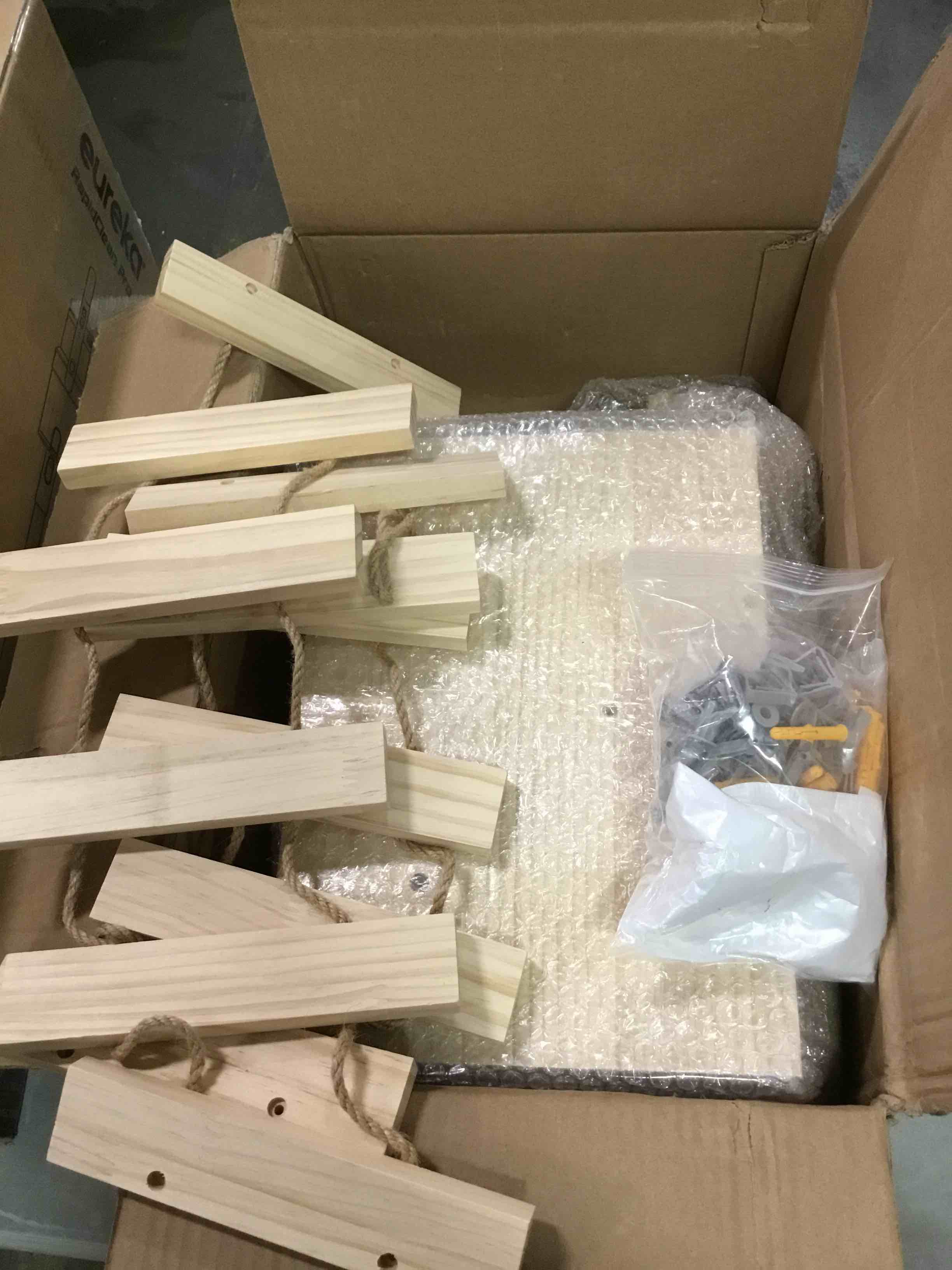 https://s3.amazonaws.com/lotting-images-prod/bidfta/ORG5808389_1709647079251.jpeg
