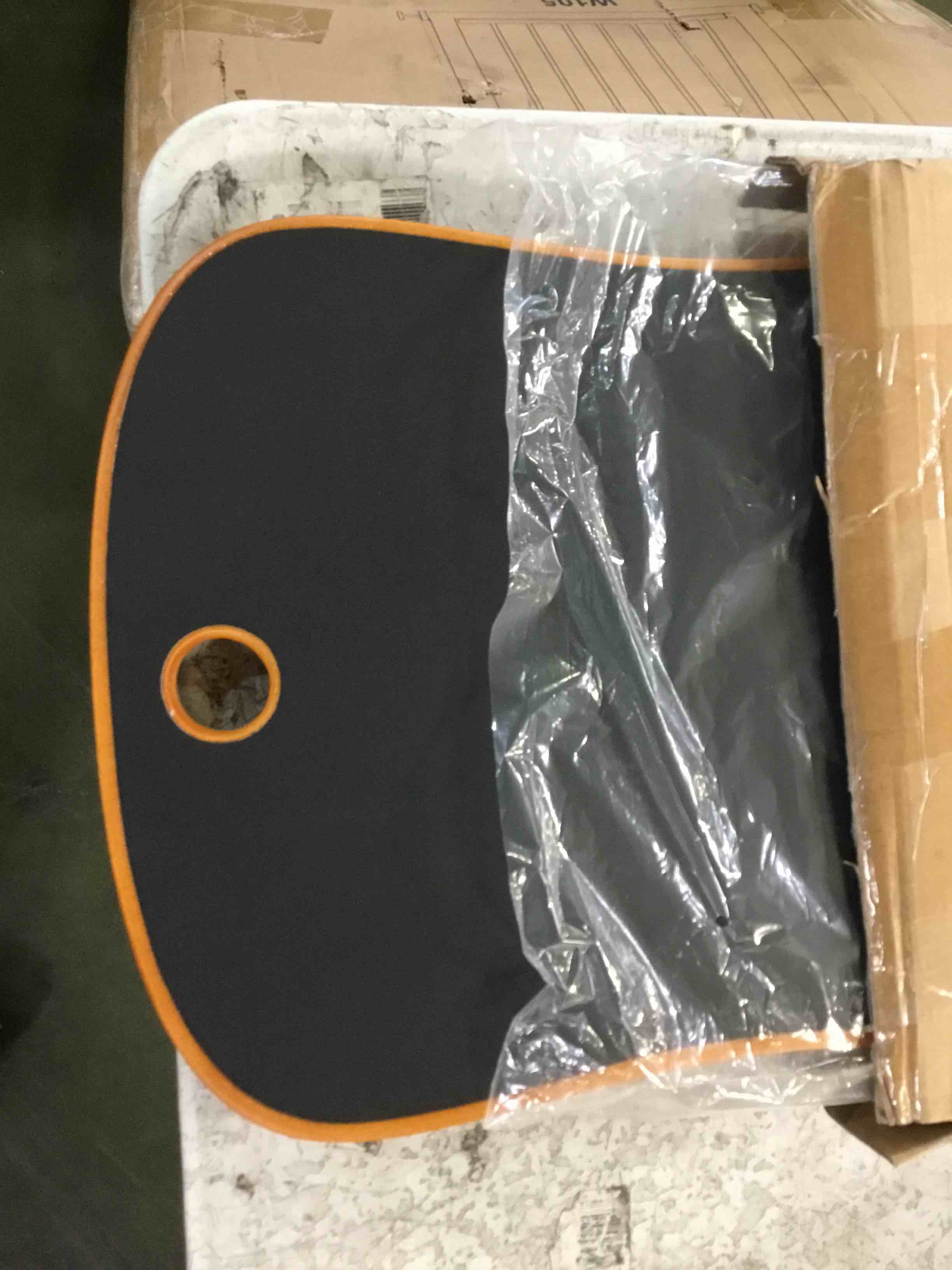 https://s3.amazonaws.com/lotting-images-prod/bidfta/ORG5808904_1707754806720.jpeg