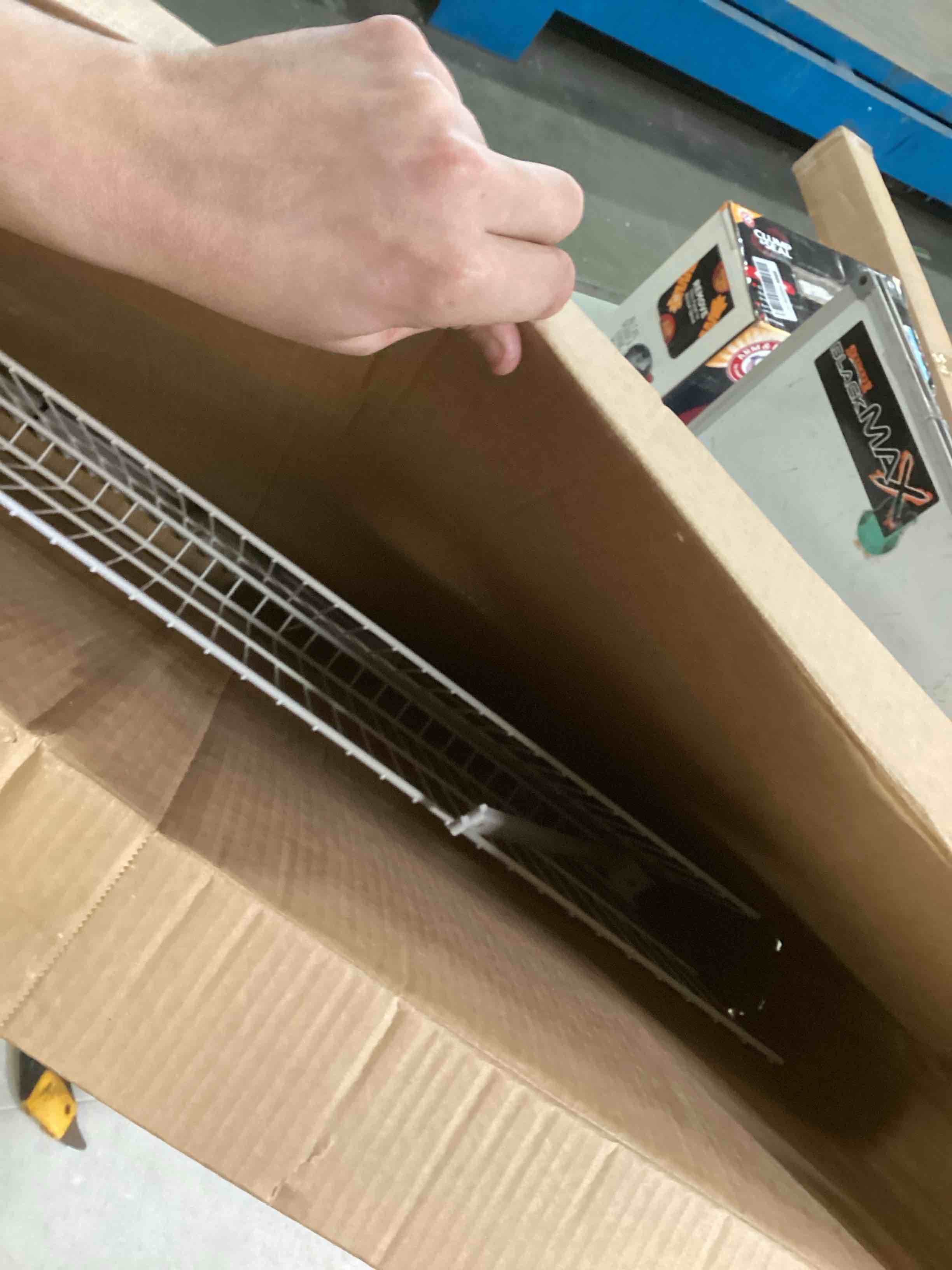 https://s3.amazonaws.com/lotting-images-prod/bidfta/ORG5809557_1708529898219.jpeg