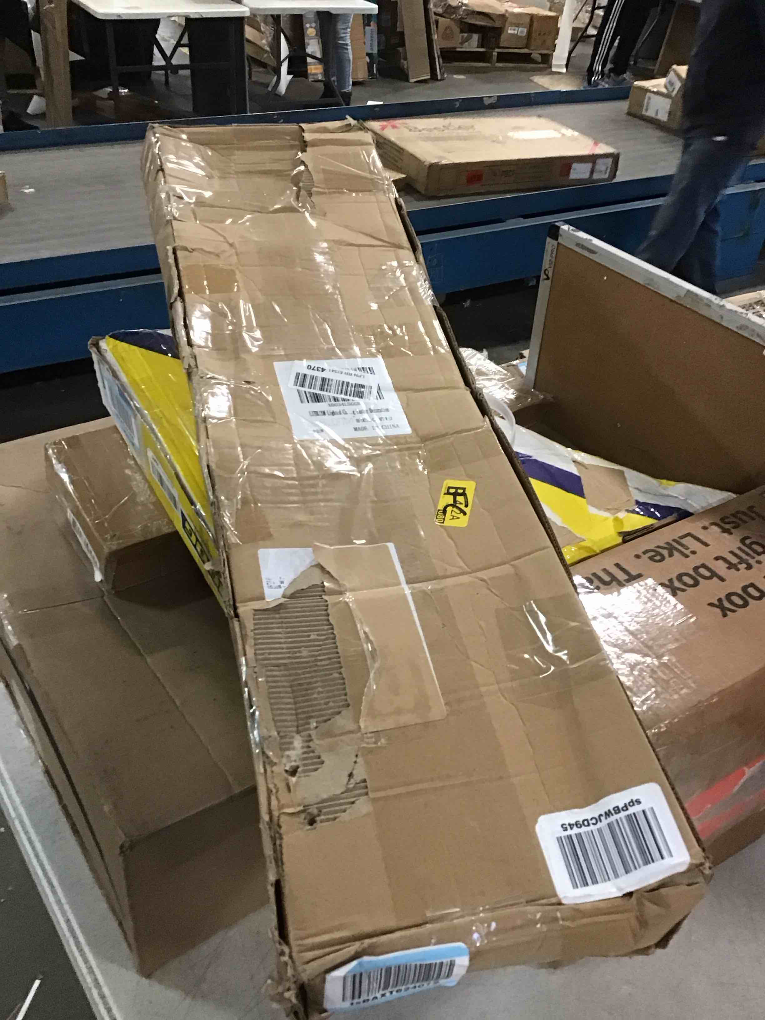 https://s3.amazonaws.com/lotting-images-prod/bidfta/ORG5809929_1708693683360.jpeg