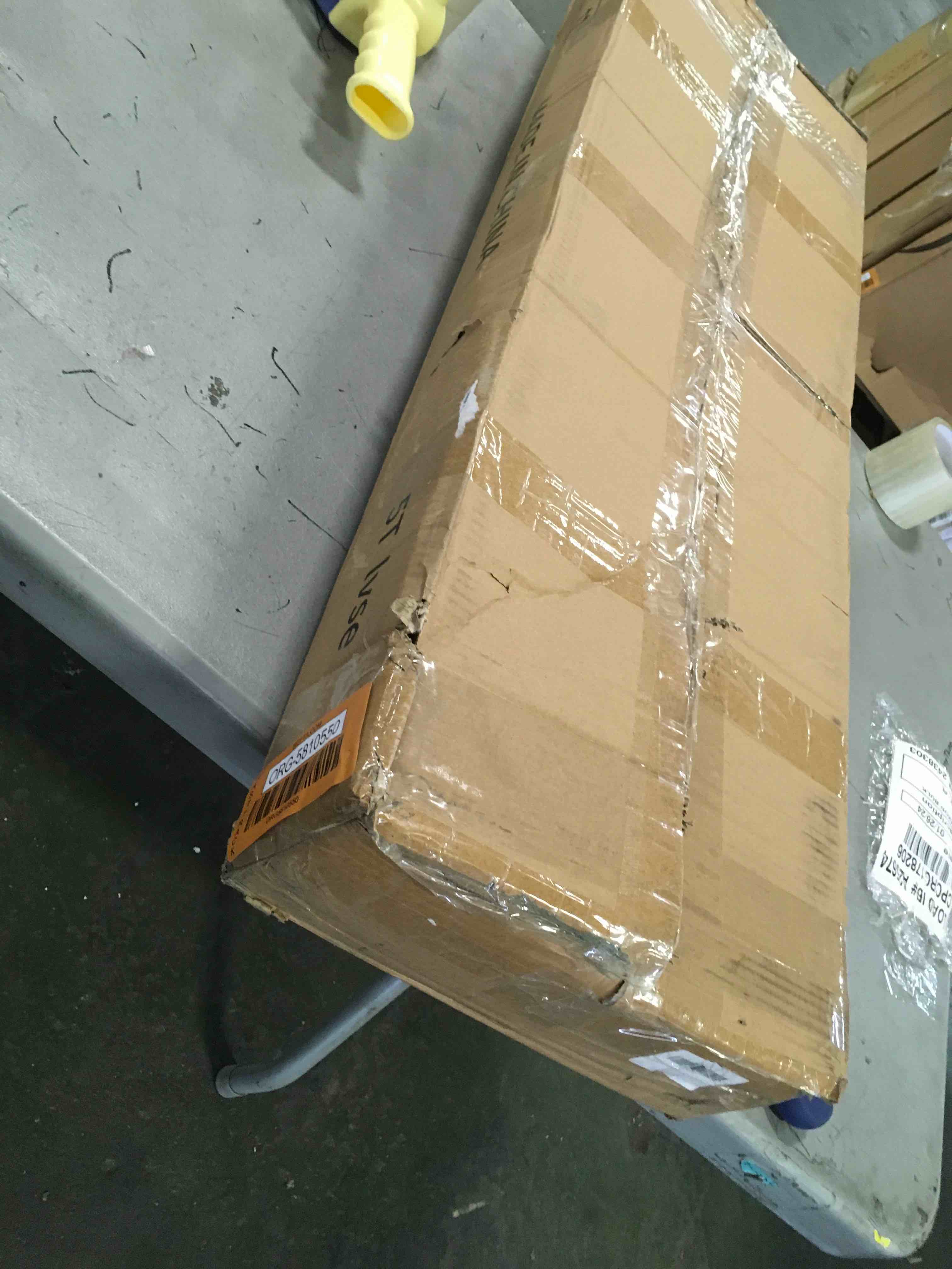 https://s3.amazonaws.com/lotting-images-prod/bidfta/ORG5810550_1706817252459.jpeg