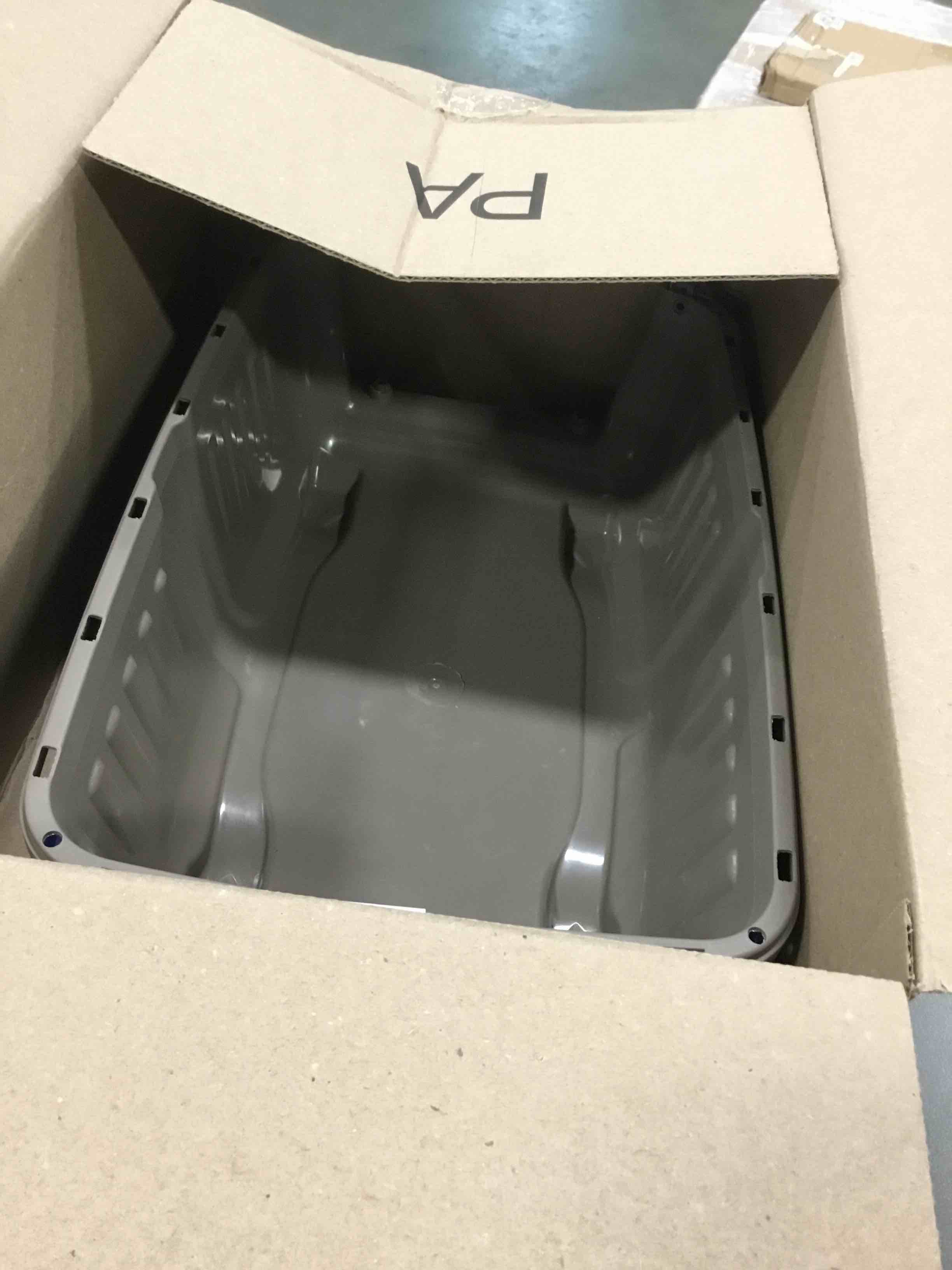 https://s3.amazonaws.com/lotting-images-prod/bidfta/ORG5810589_1706822391143.jpeg