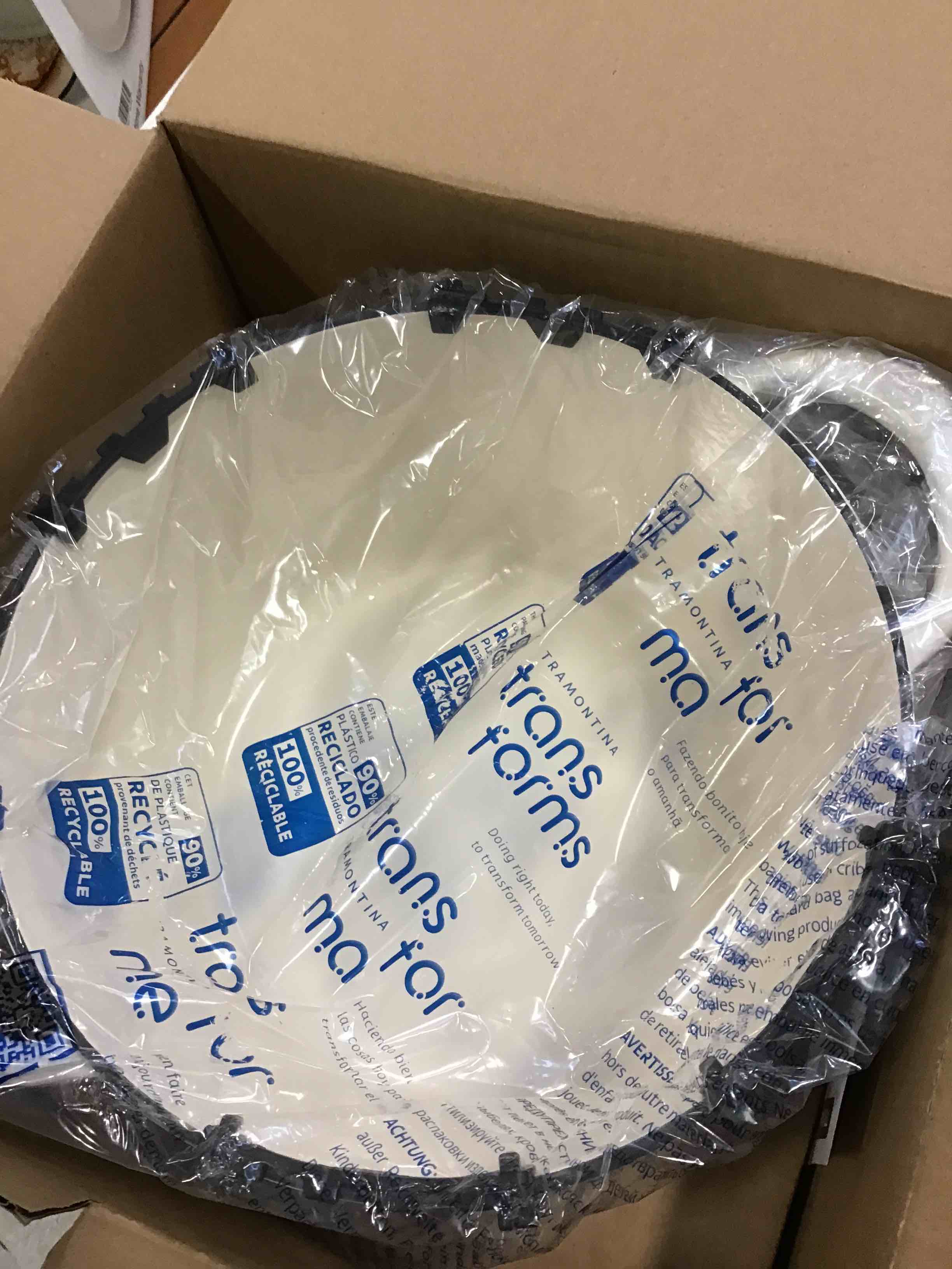 https://s3.amazonaws.com/lotting-images-prod/bidfta/ORG5810729_1707144396196.jpeg