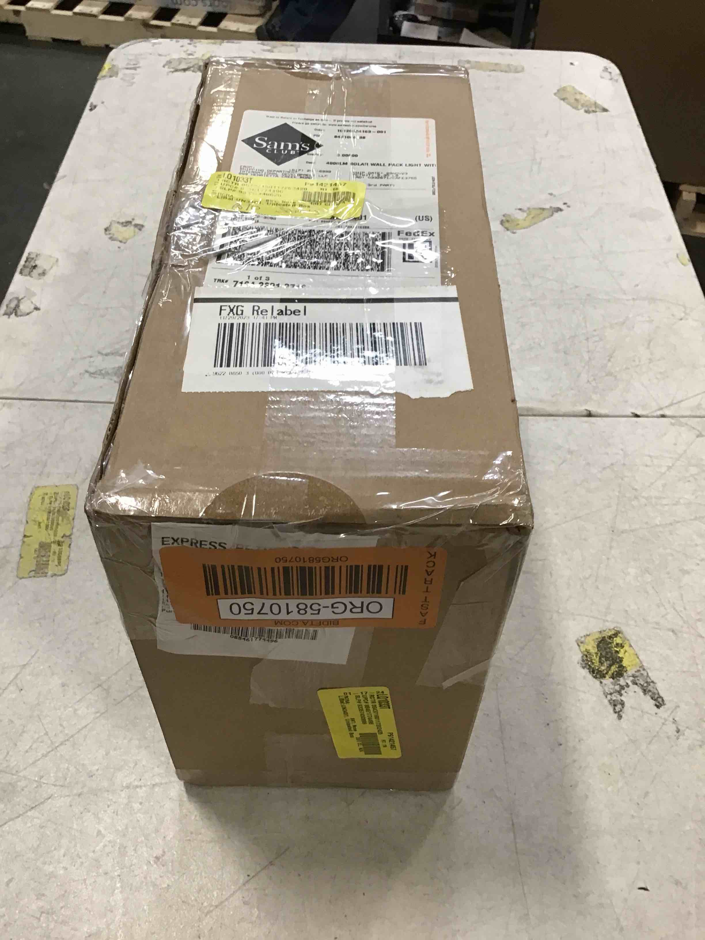 https://s3.amazonaws.com/lotting-images-prod/bidfta/ORG5810750_1707156302426.jpeg