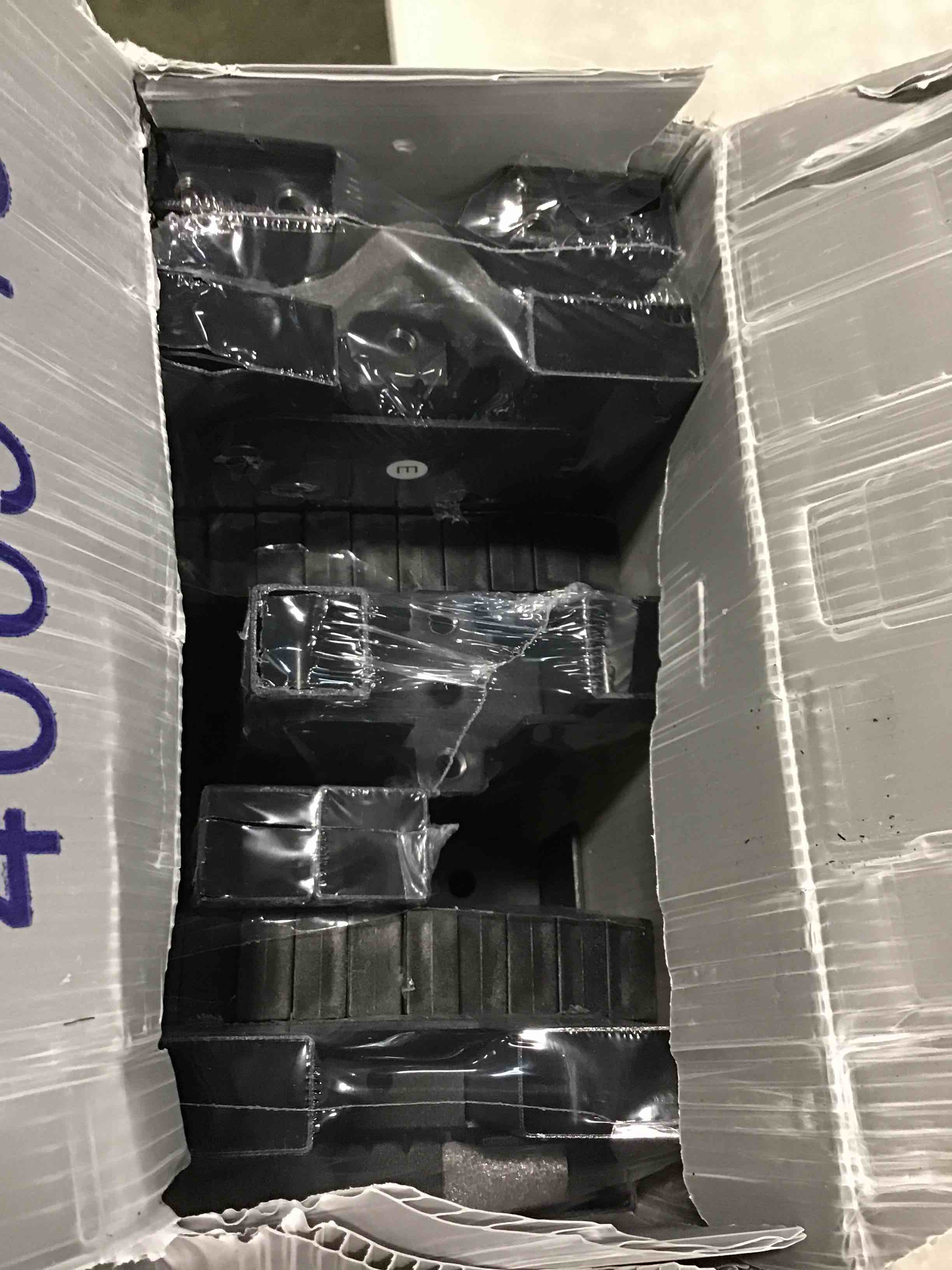 https://s3.amazonaws.com/lotting-images-prod/bidfta/ORG5811480_1706130827858.jpeg