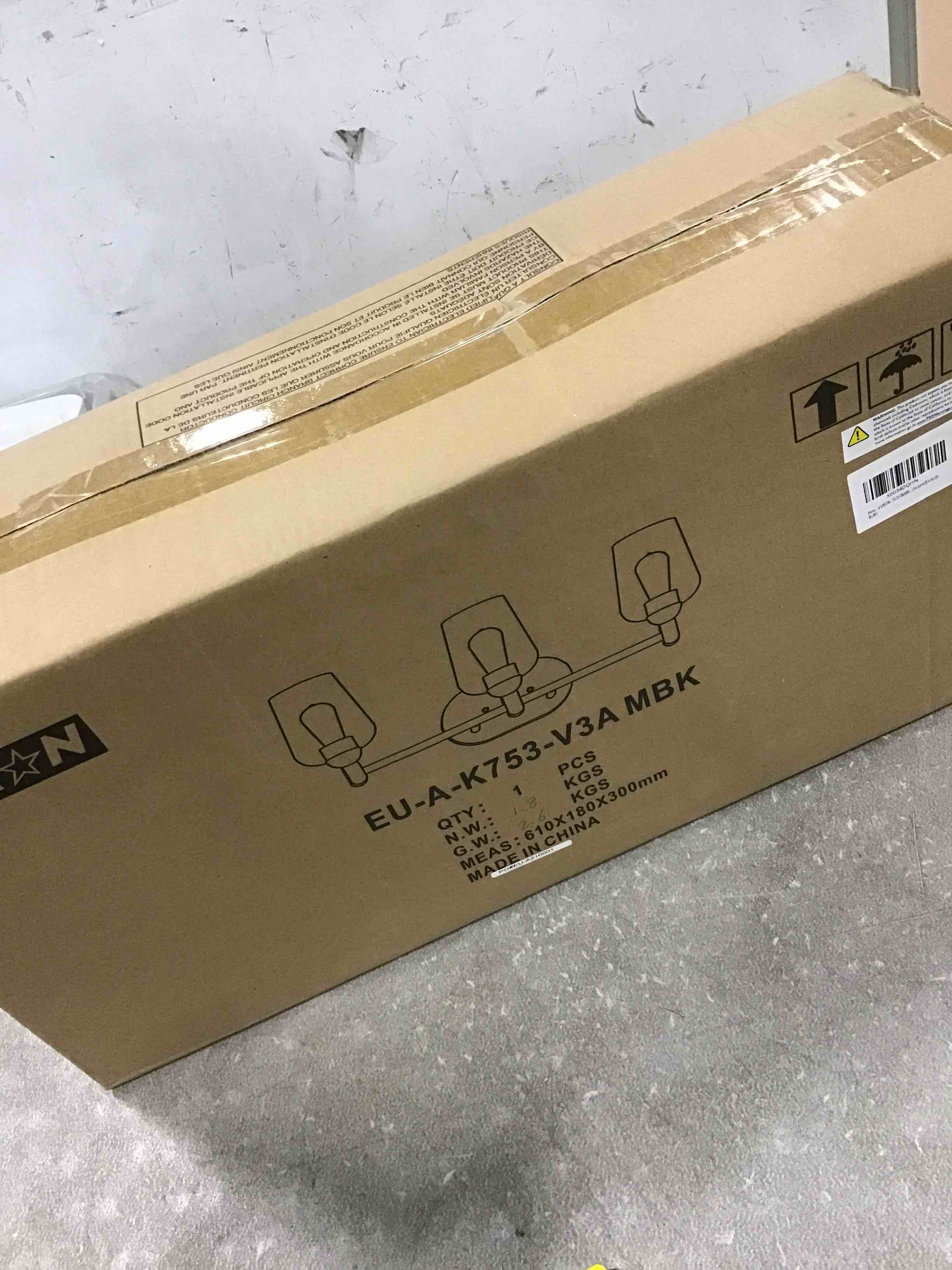 https://s3.amazonaws.com/lotting-images-prod/bidfta/ORG5811595_1706196353564.jpeg
