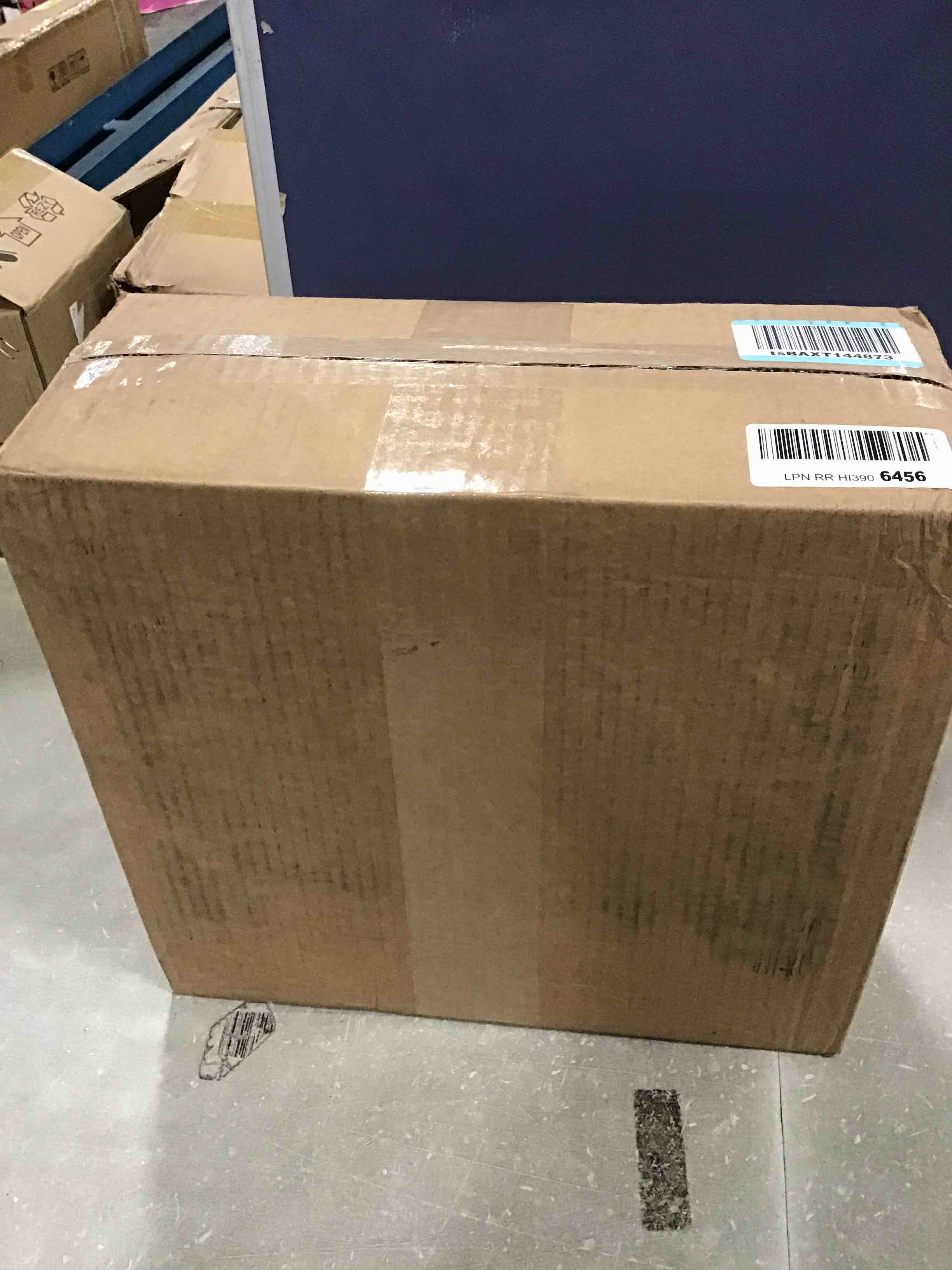 https://s3.amazonaws.com/lotting-images-prod/bidfta/ORG5811868_1706276987899.jpeg